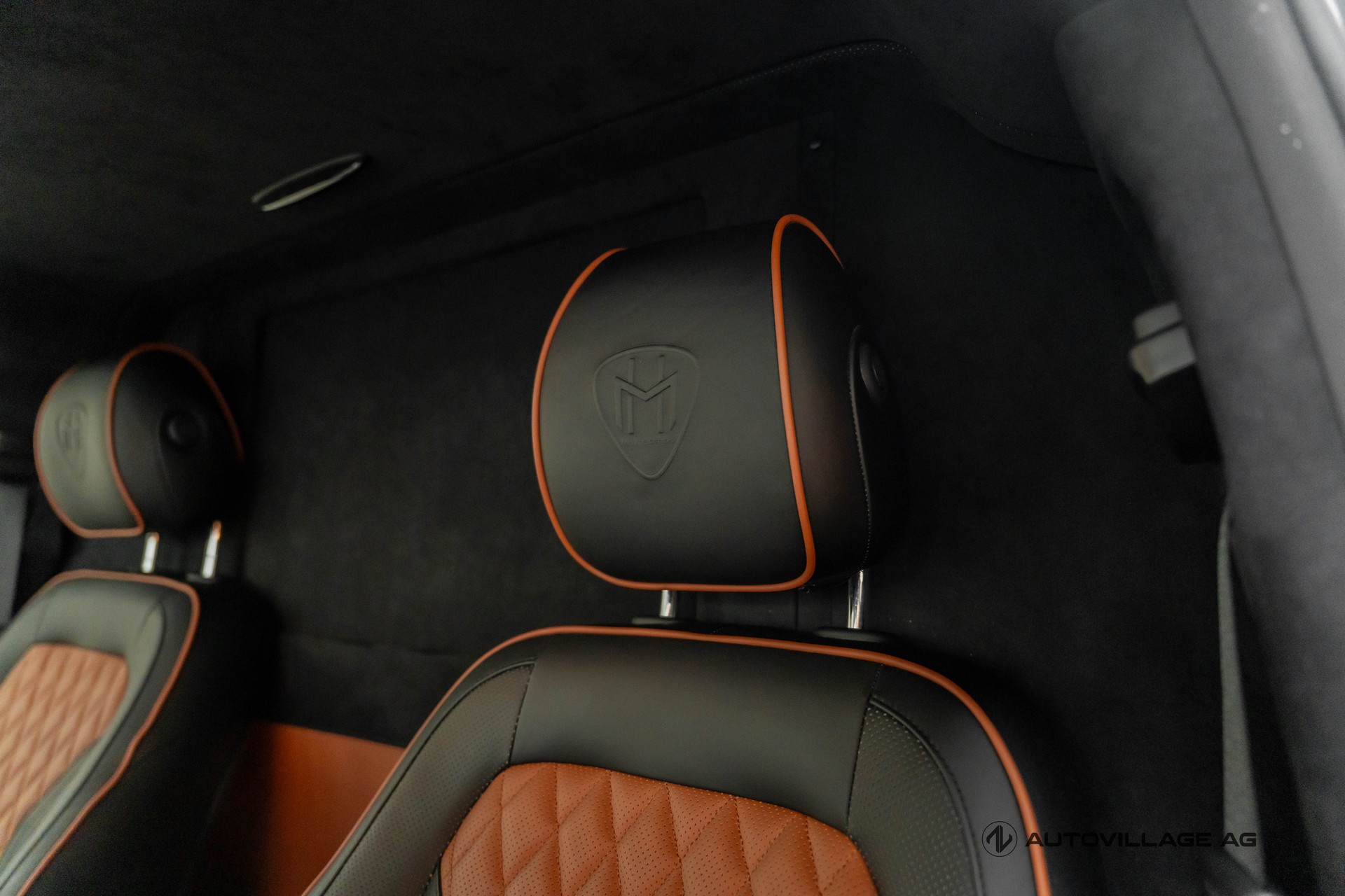 MERCEDES-BENZ V 250 d VIP extralang 4Matic 7G-Tronic-image-6
