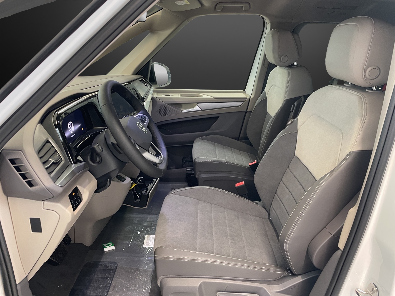 VW Multivan Edition 1.5 eHybrid 4Motion DSG-image-7