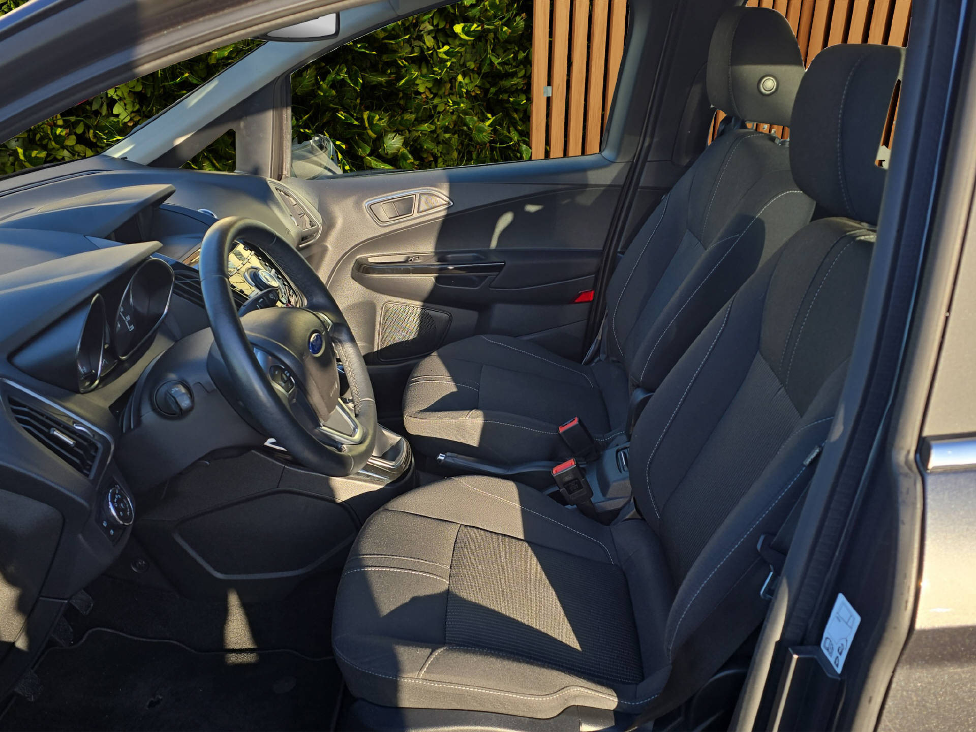FORD B-Max 1.0i EcoB 125 Titanium S/S-image-8