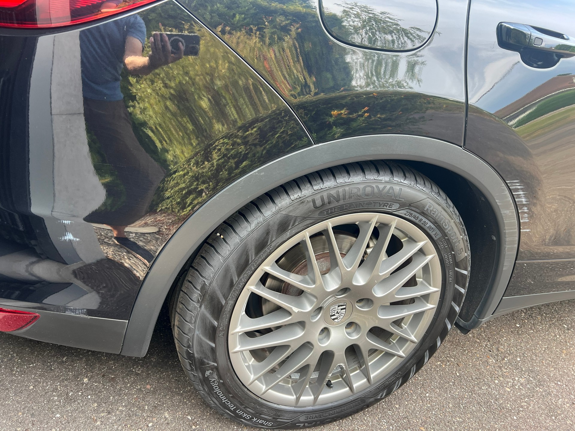 PORSCHE 4.2 V8 TDI S TipT-image-13