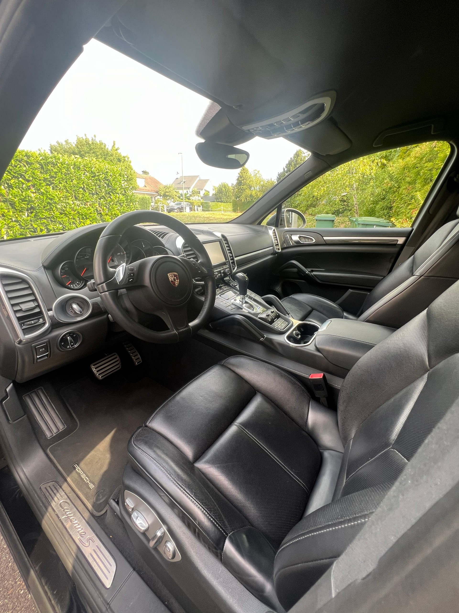 PORSCHE 4.2 V8 TDI S TipT-image-9
