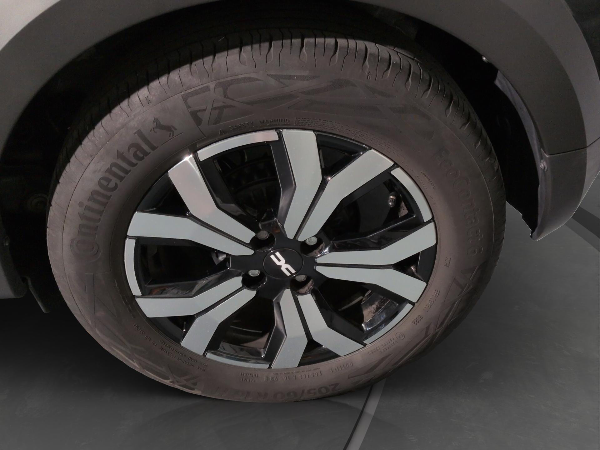 DACIA Sandero Stepway TCe 90 Expression CVT-image-24