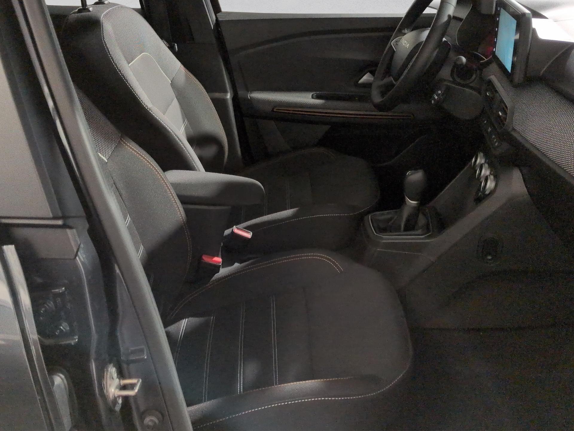 DACIA Sandero Stepway TCe 90 Expression CVT-image-16