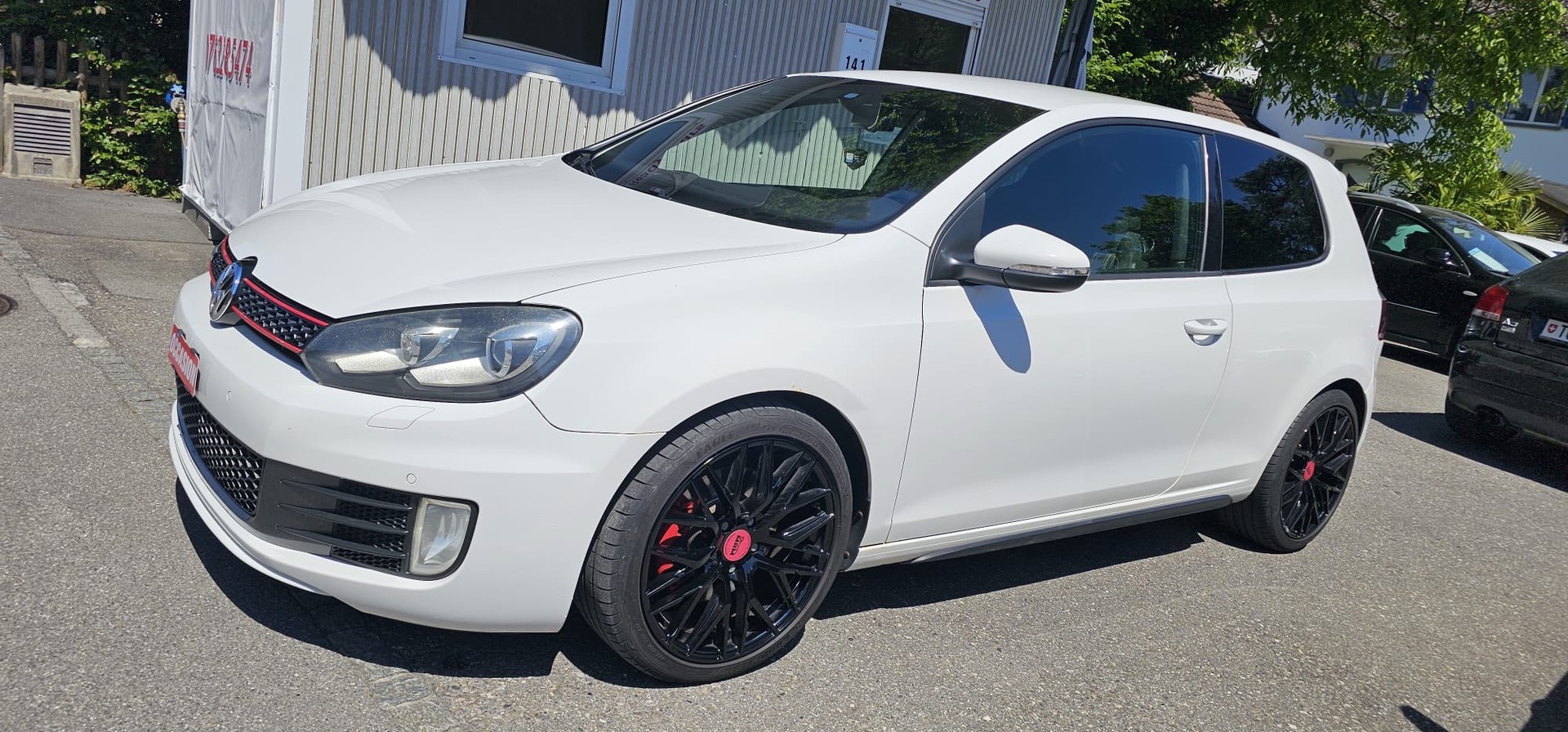 VW Golf 2.0 TSI GTI DSG-image-2