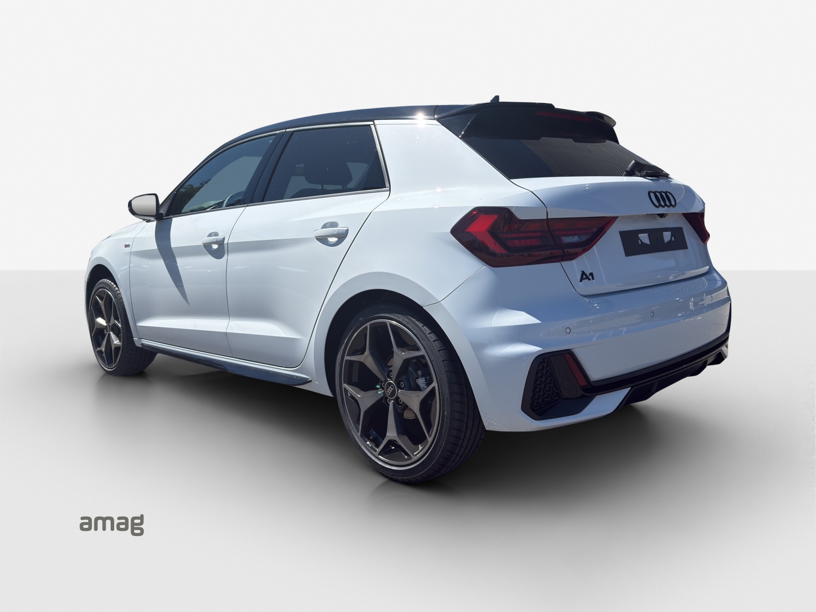 AUDI A1 Sportback 30 TFSI S Line Attraction S-tronic-image-2