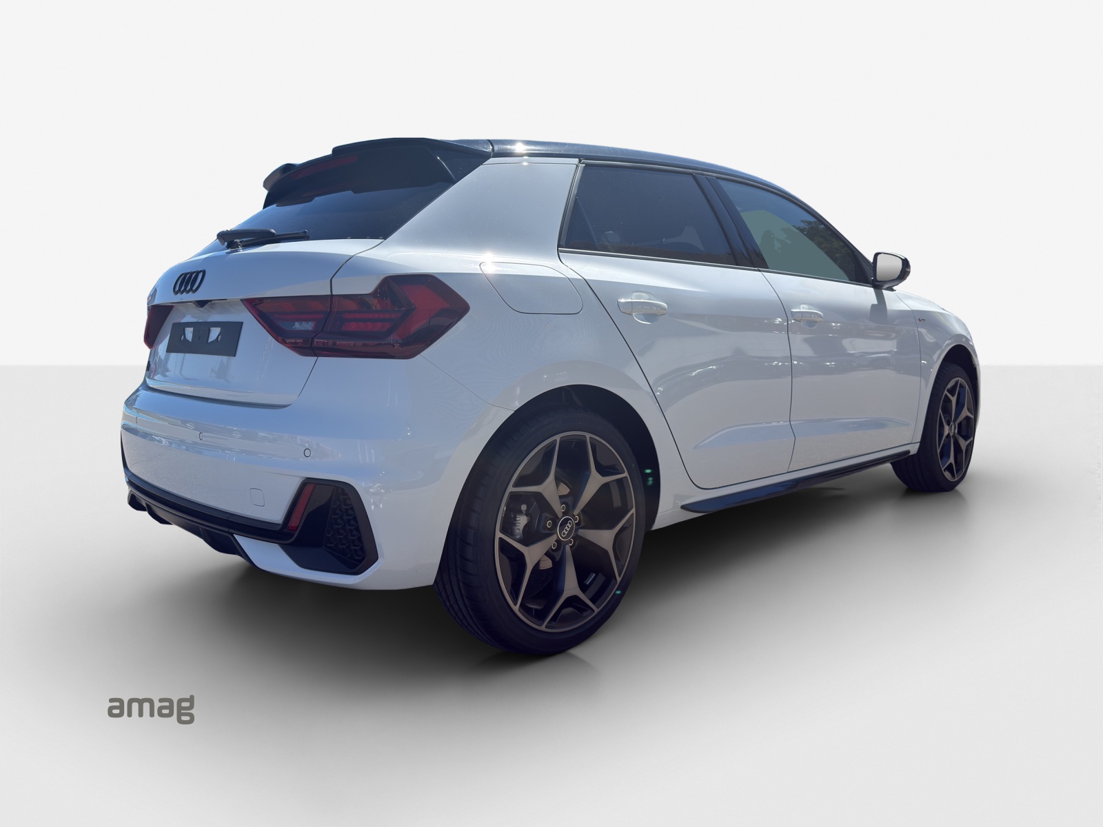 AUDI A1 Sportback 30 TFSI S Line Attraction S-tronic-image-4