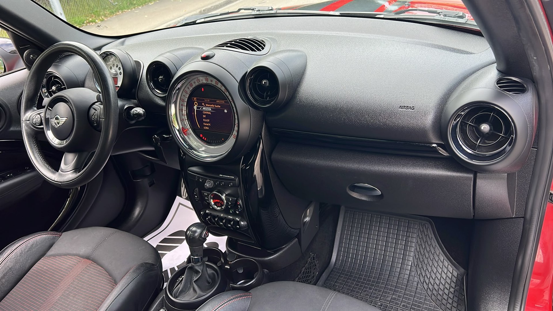MINI Countryman Cooper S ALL4 Steptronic R60-image-13