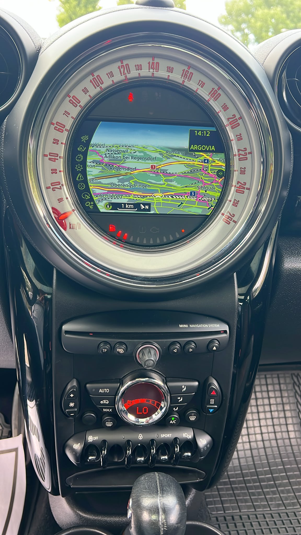 MINI Countryman Cooper S ALL4 Steptronic R60-image-11