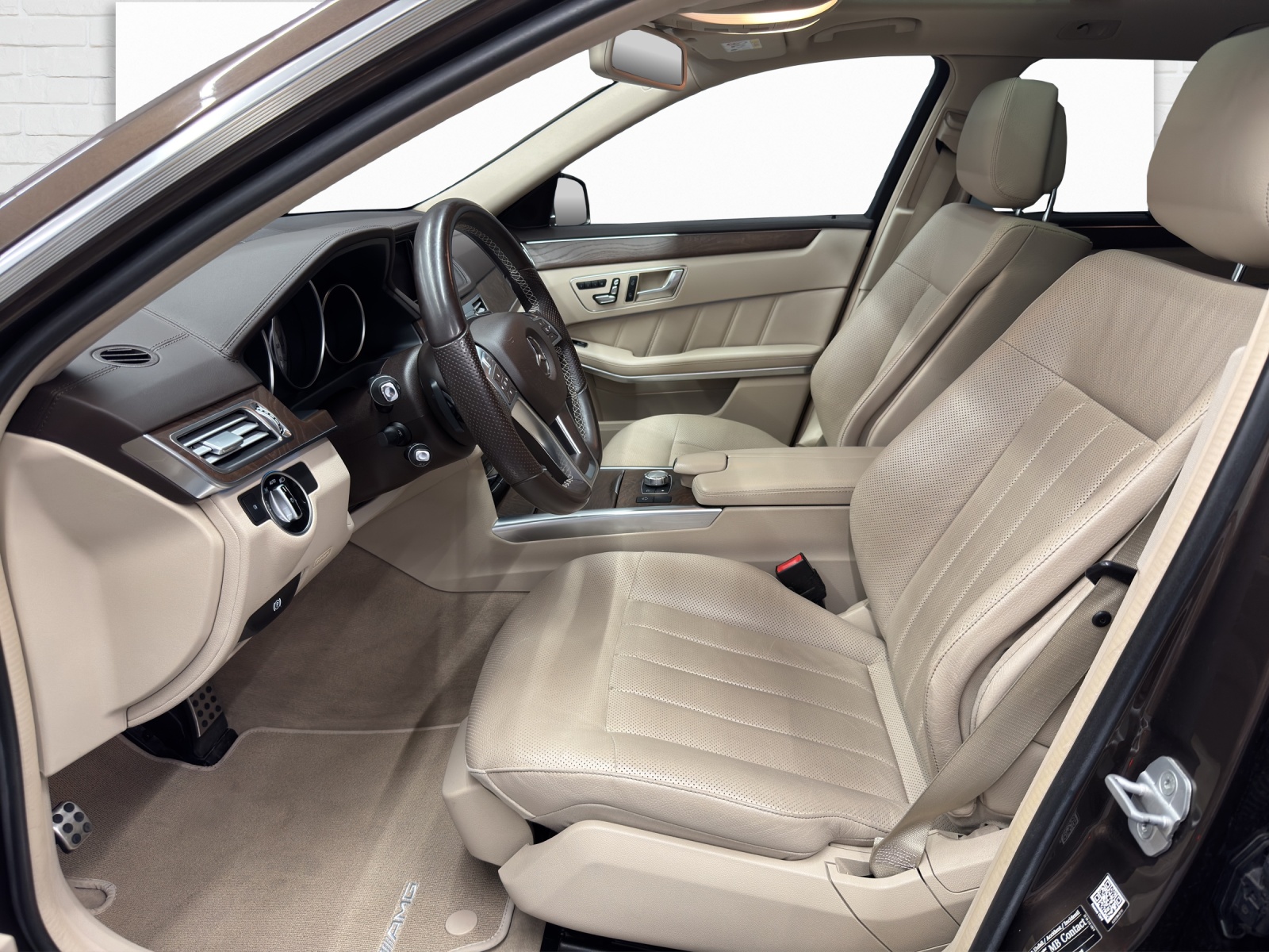 MERCEDES-BENZ E 300 CDI BT Hybrid Avantgarde-image-6
