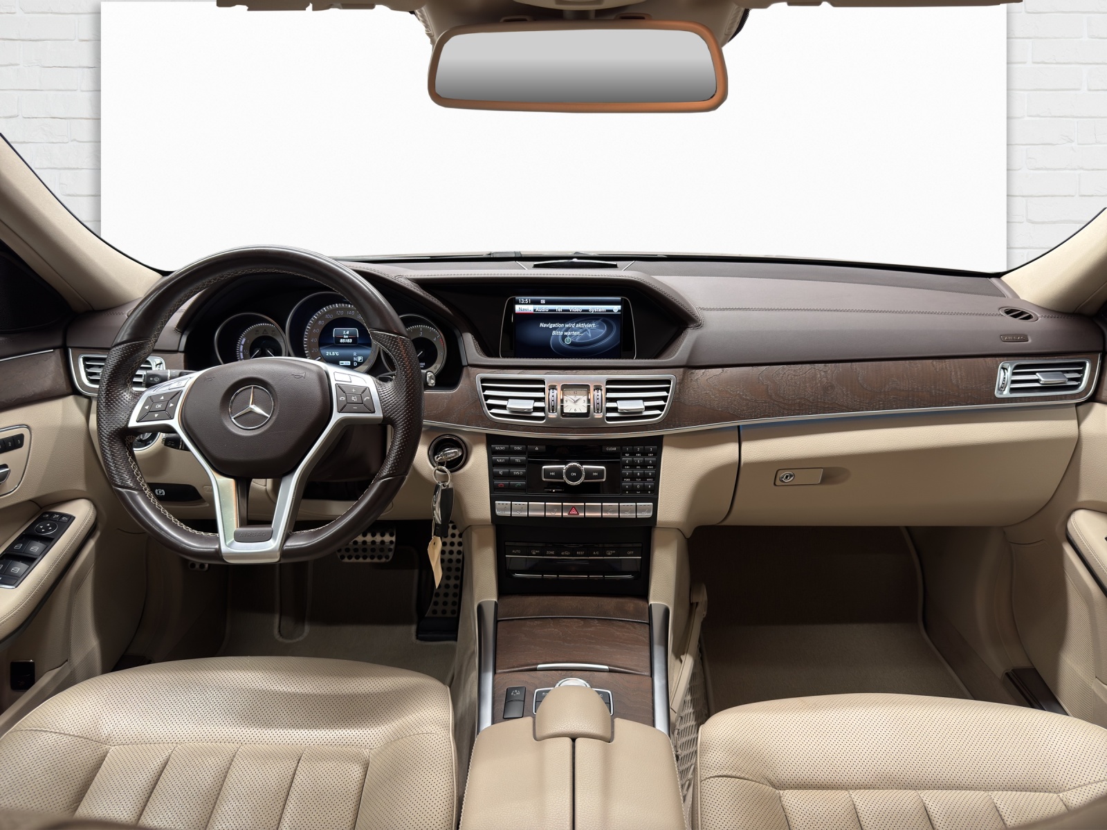 MERCEDES-BENZ E 300 CDI BT Hybrid Avantgarde-image-7