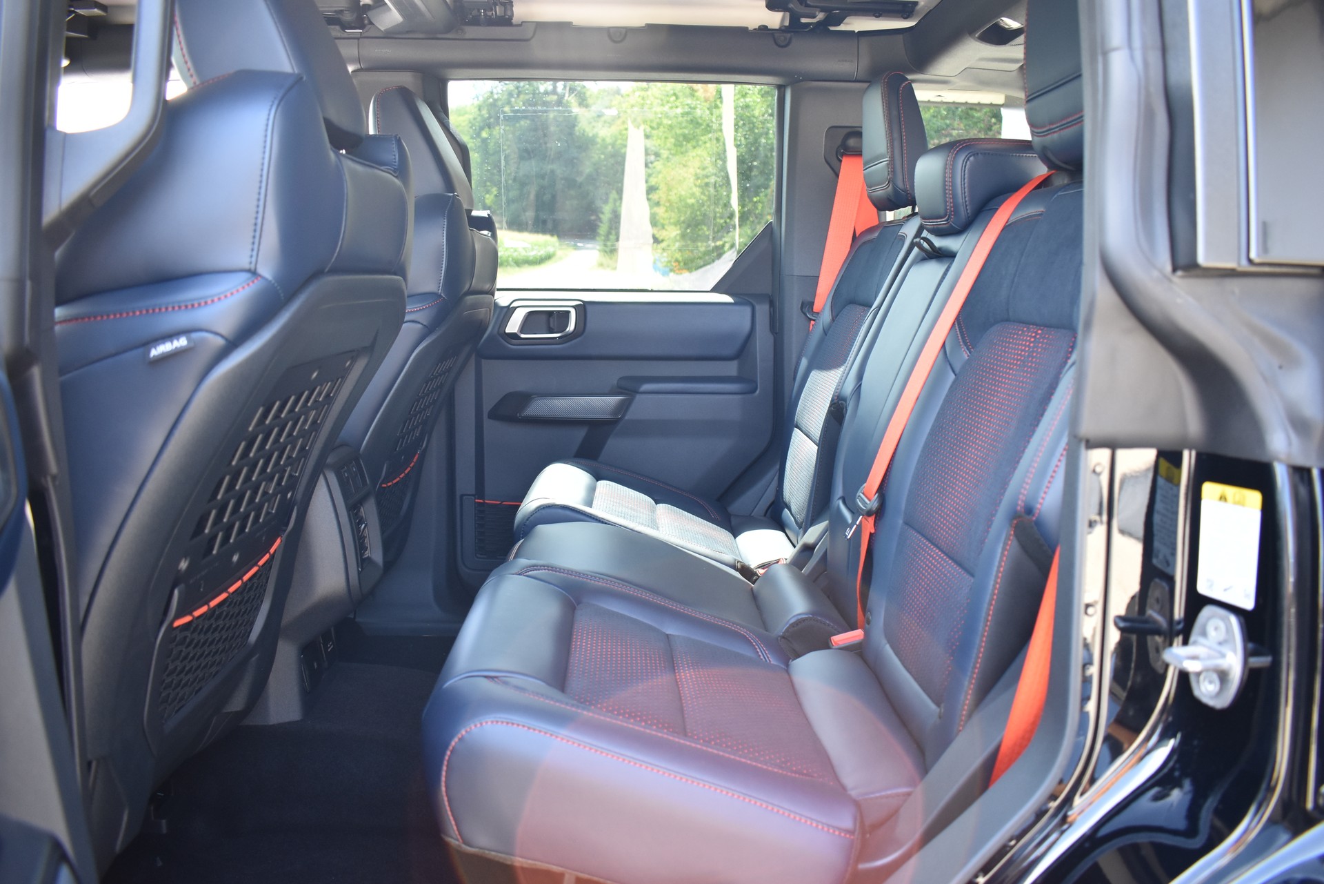 FORD Bronco Raptor-image-9