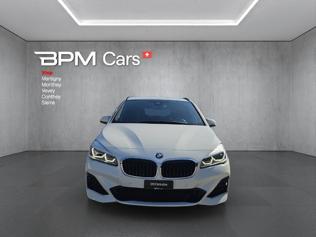BMW 225xe Active Tourer-image-5