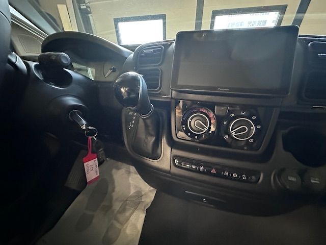GIOTTILINE 60T PREMIERE EDITION FIAT 180 HP AUTOMATIK 8G-image-5