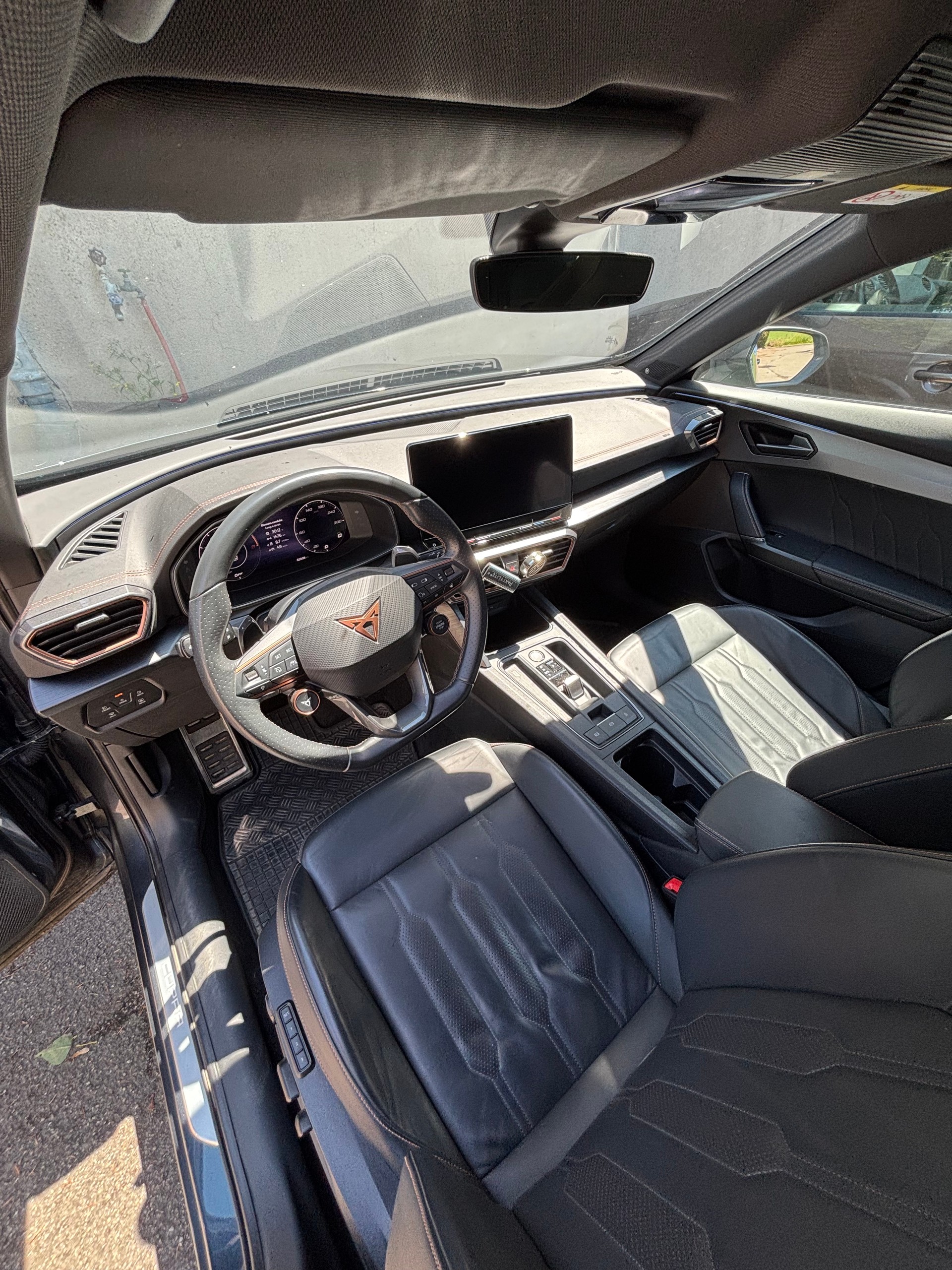 CUPRA 2.0 TSI VZ DSG-image-3