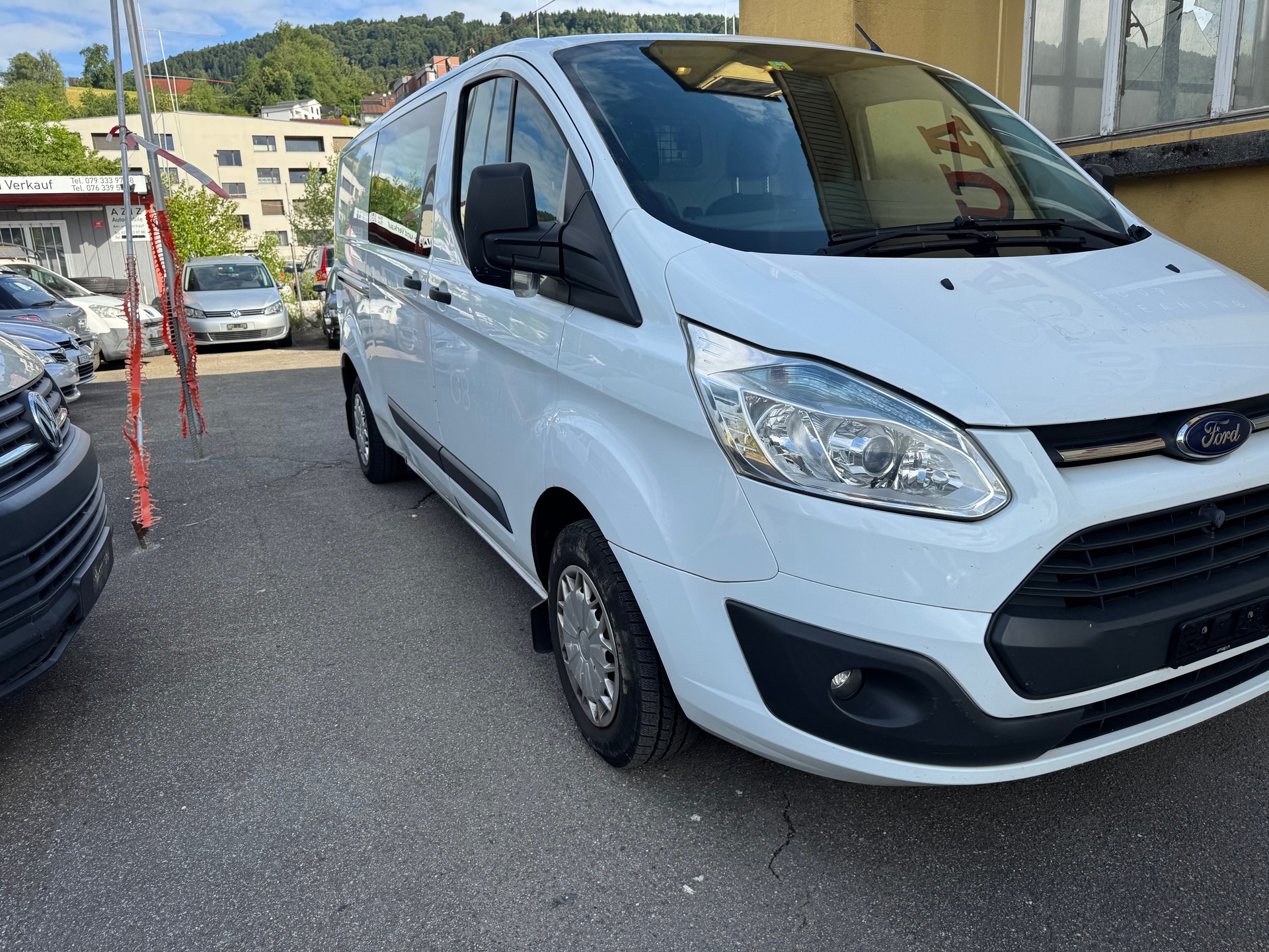FORD TRANSIT CUSTOM-image-1