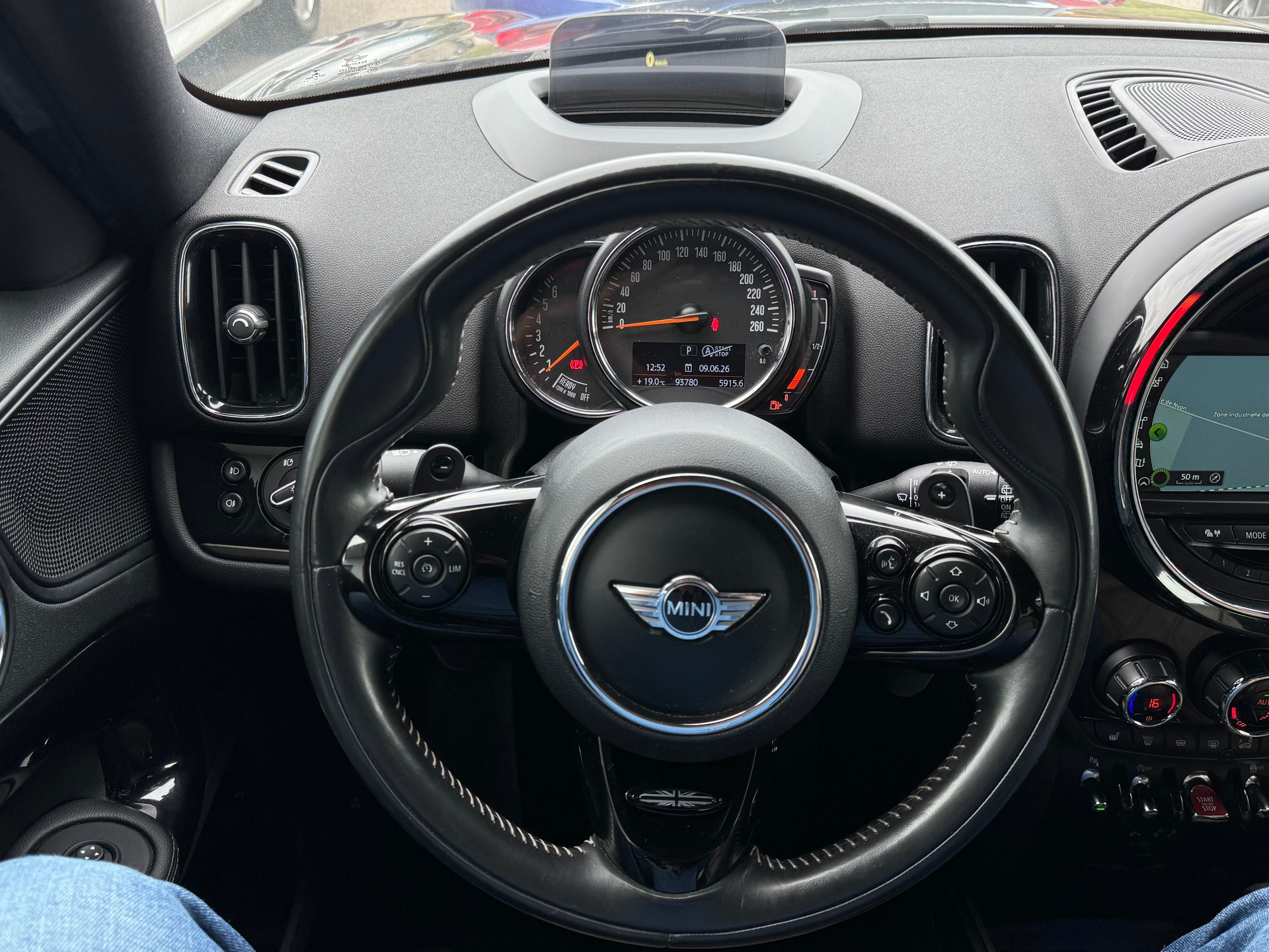 MINI Countryman Cooper S ALL4 Steptronic-image-13