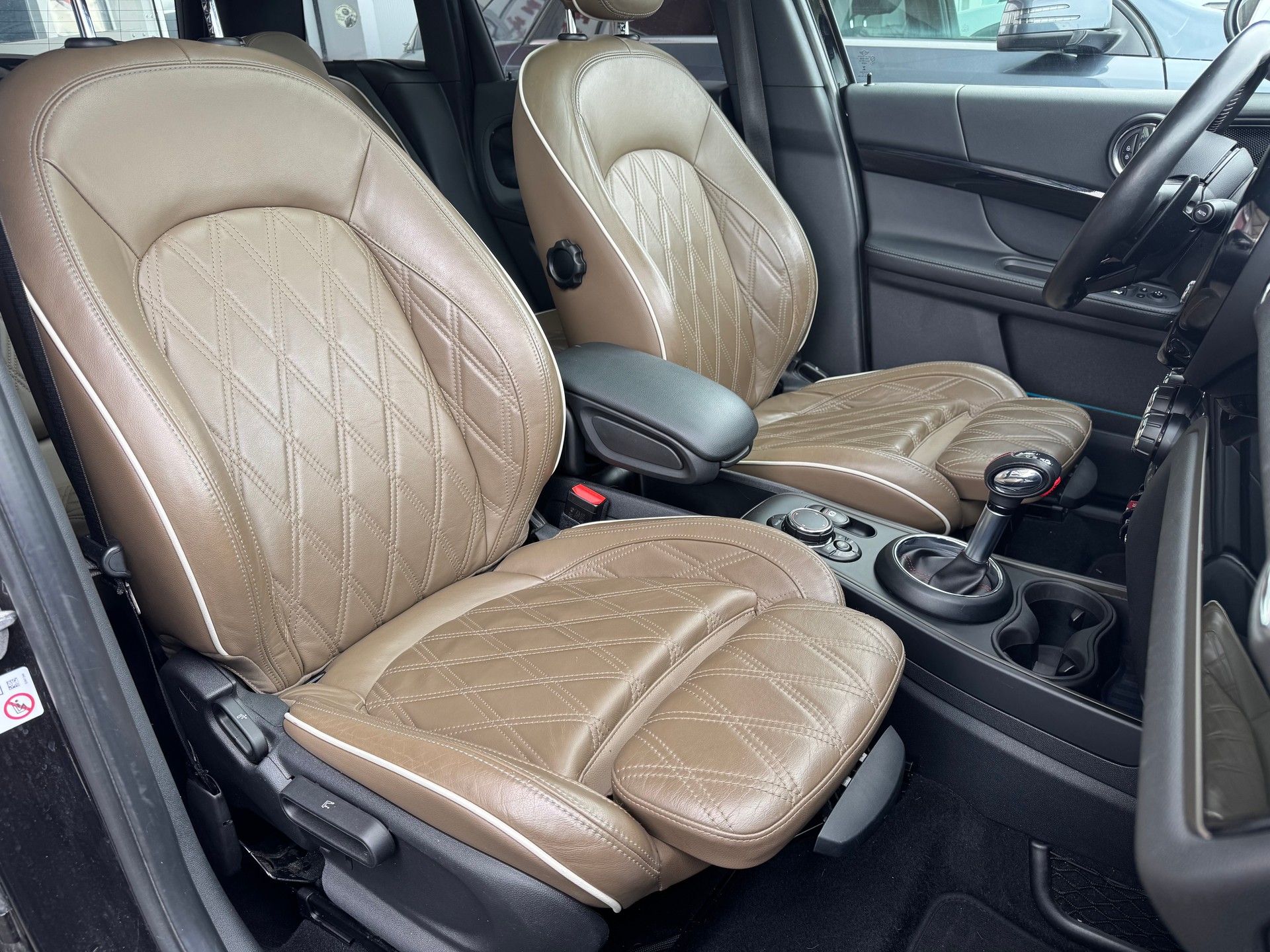 MINI Countryman Cooper S ALL4 Steptronic-image-9