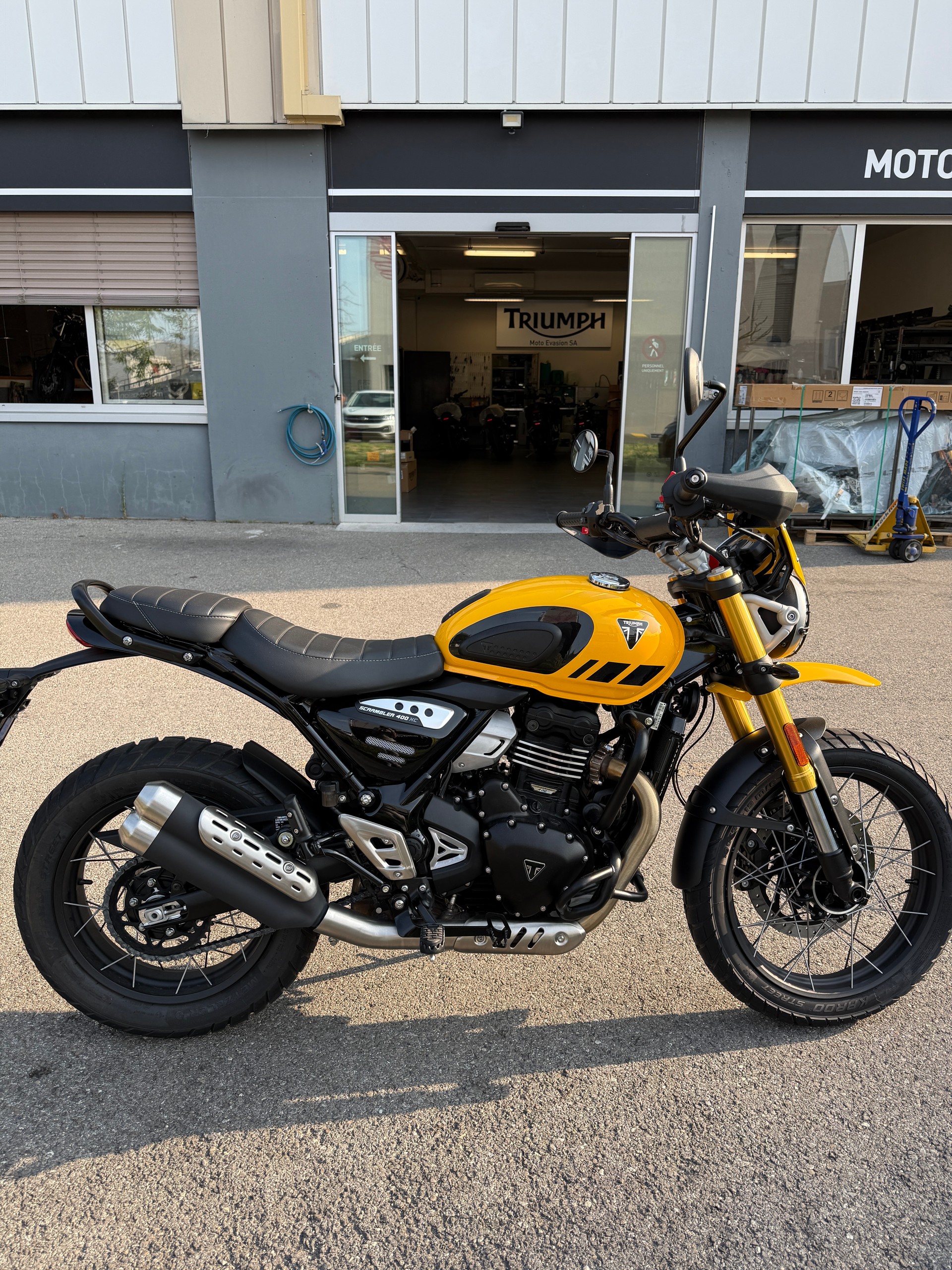 TRIUMPH Scrambler 400 XC