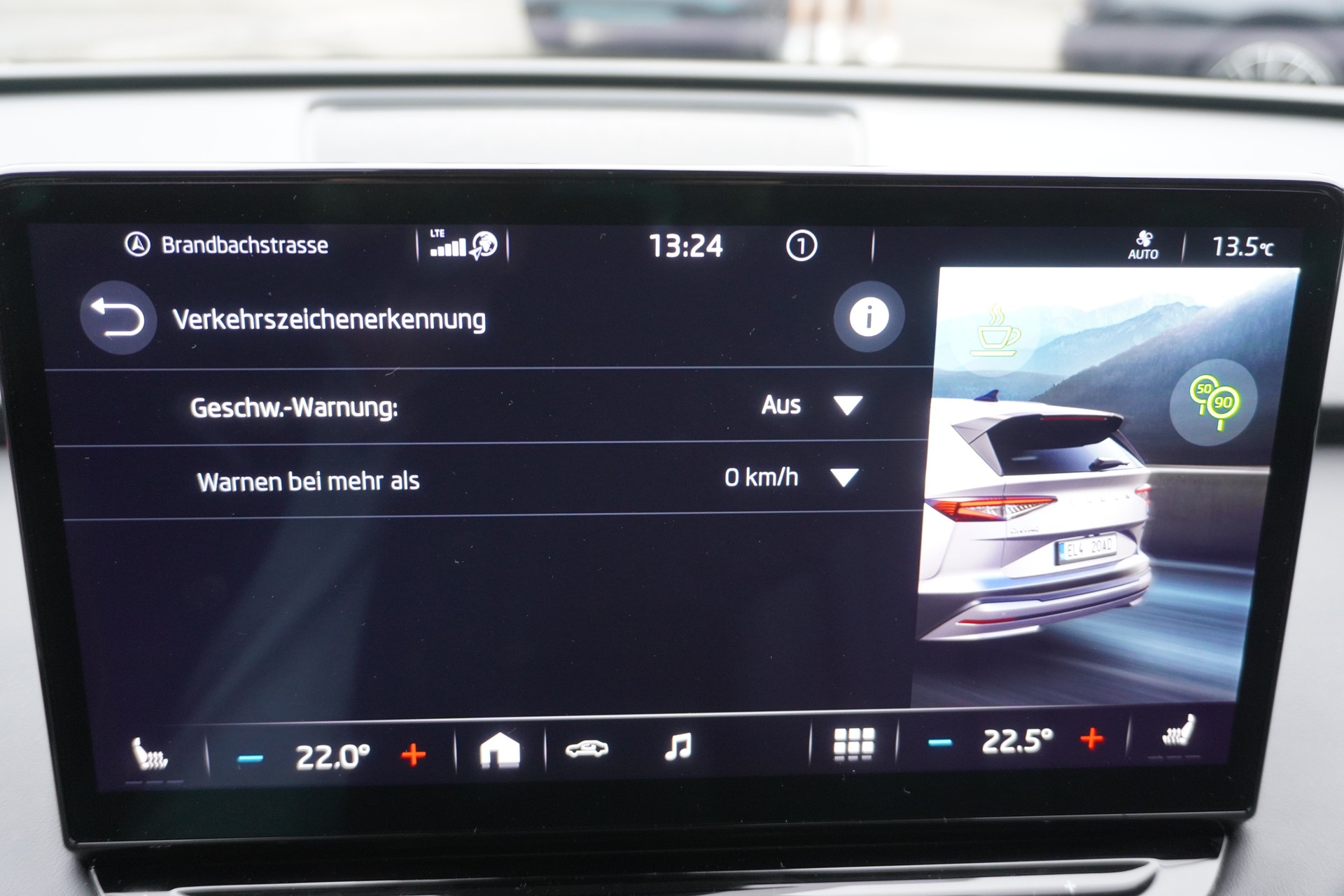 SKODA Enyaq iV 80-image-29