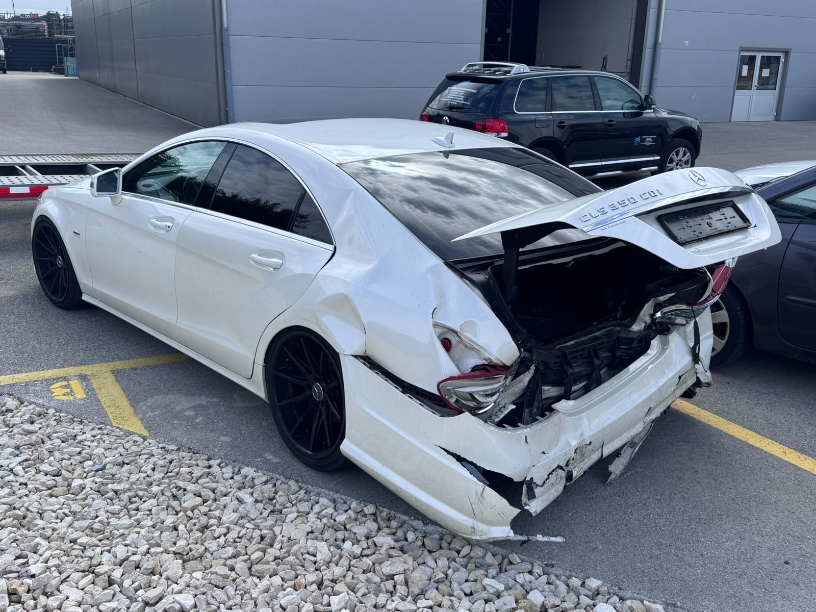 MERCEDES-BENZ CLS 350 CDI 4Matic 7G-Tronic-image-5