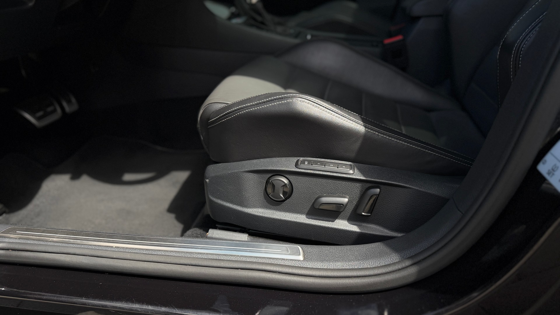 VW Golf 2.0 TSI R Performance 4Motion DSG / frisch ab MFK & Service Faclift Ohne OPF! Miltek Abgasanlage Ab Turbolader-image-16