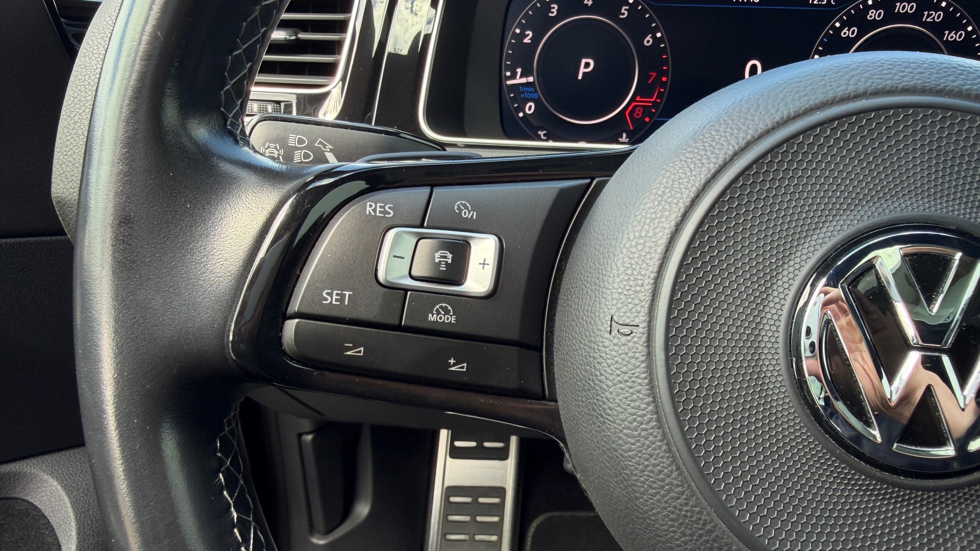 VW Golf 2.0 TSI R Performance 4Motion DSG / frisch ab MFK & Service Faclift Ohne OPF! Miltek Abgasanlage Ab Turbolader-image-17