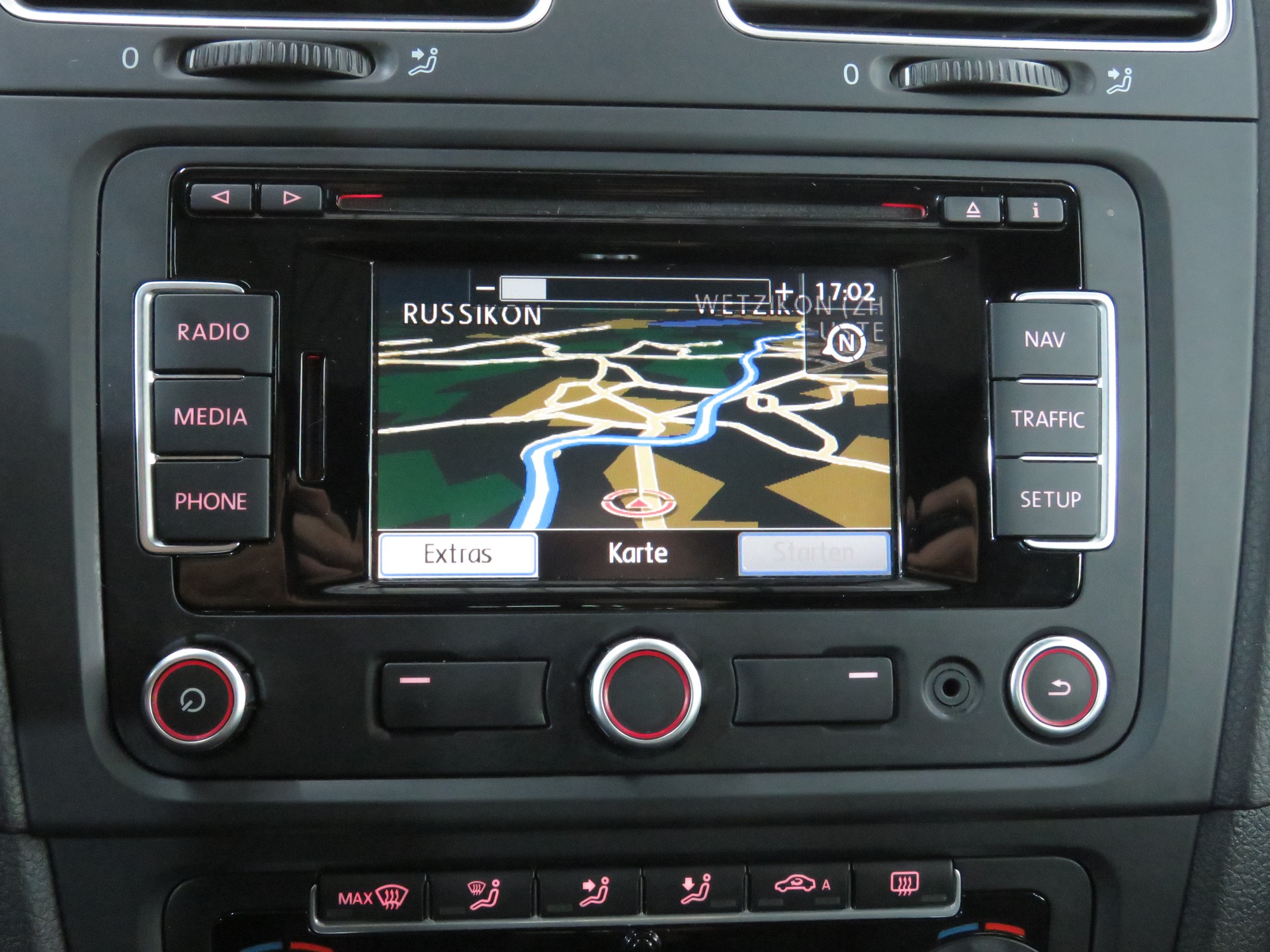 VW Golf 2.0 TSI R 4Motion-image-21