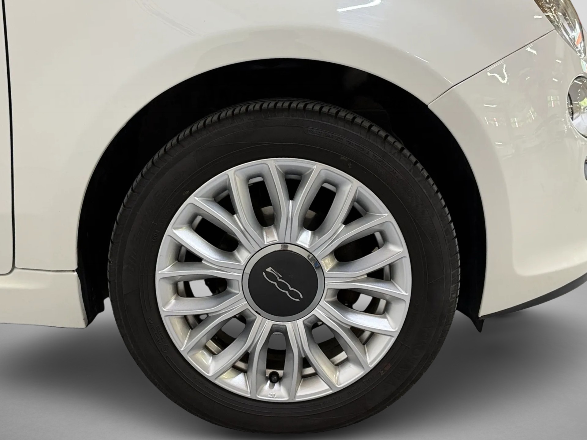 FIAT 500C 1.2 Lounge-image-8