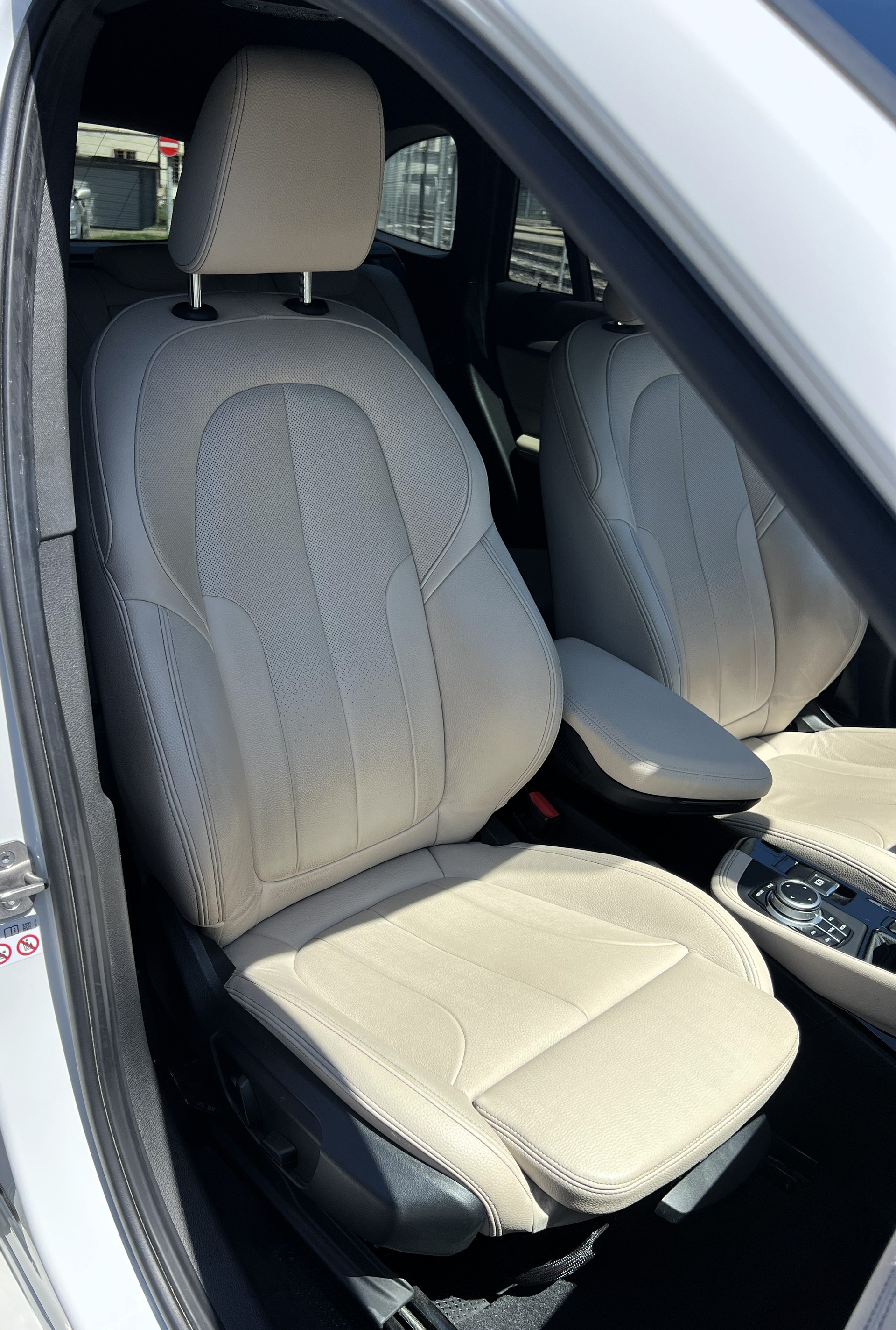 BMW X1 xDrive 25e M Sport Steptronic-image-15