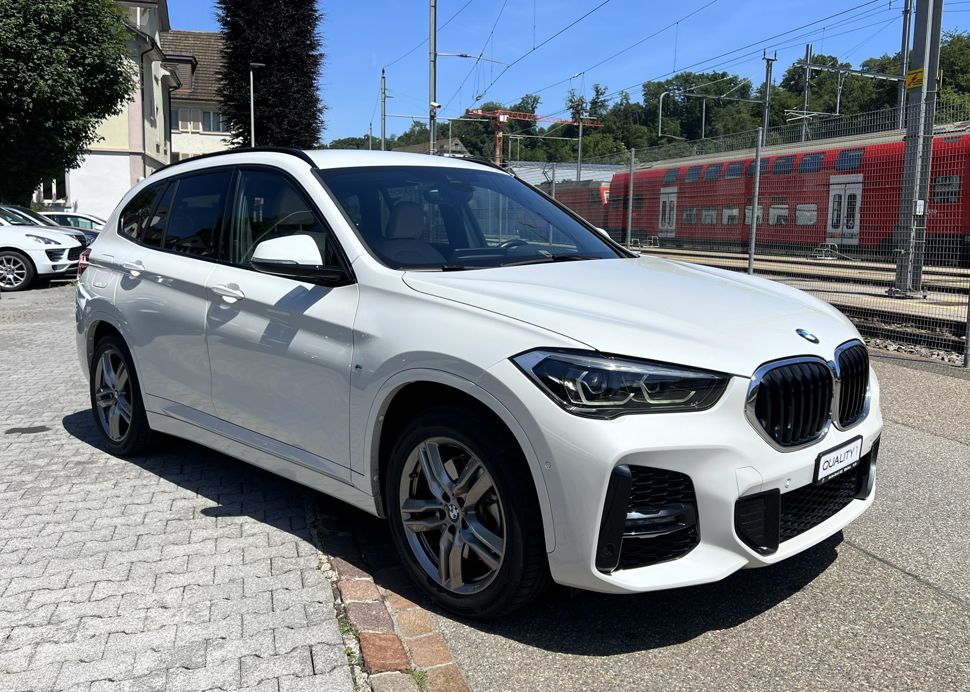 BMW X1 xDrive 25e M Sport Steptronic-image-6