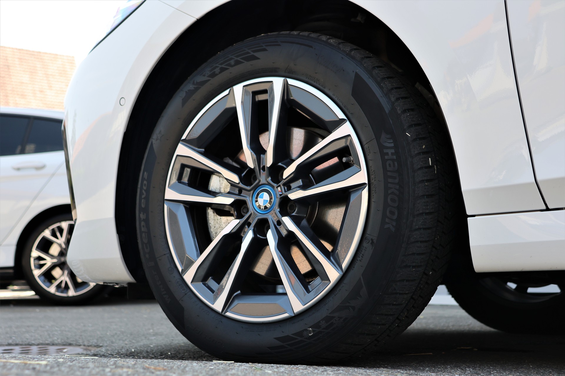 BMW 225e xDrive Active Tourer M Sport (CH)-image-7