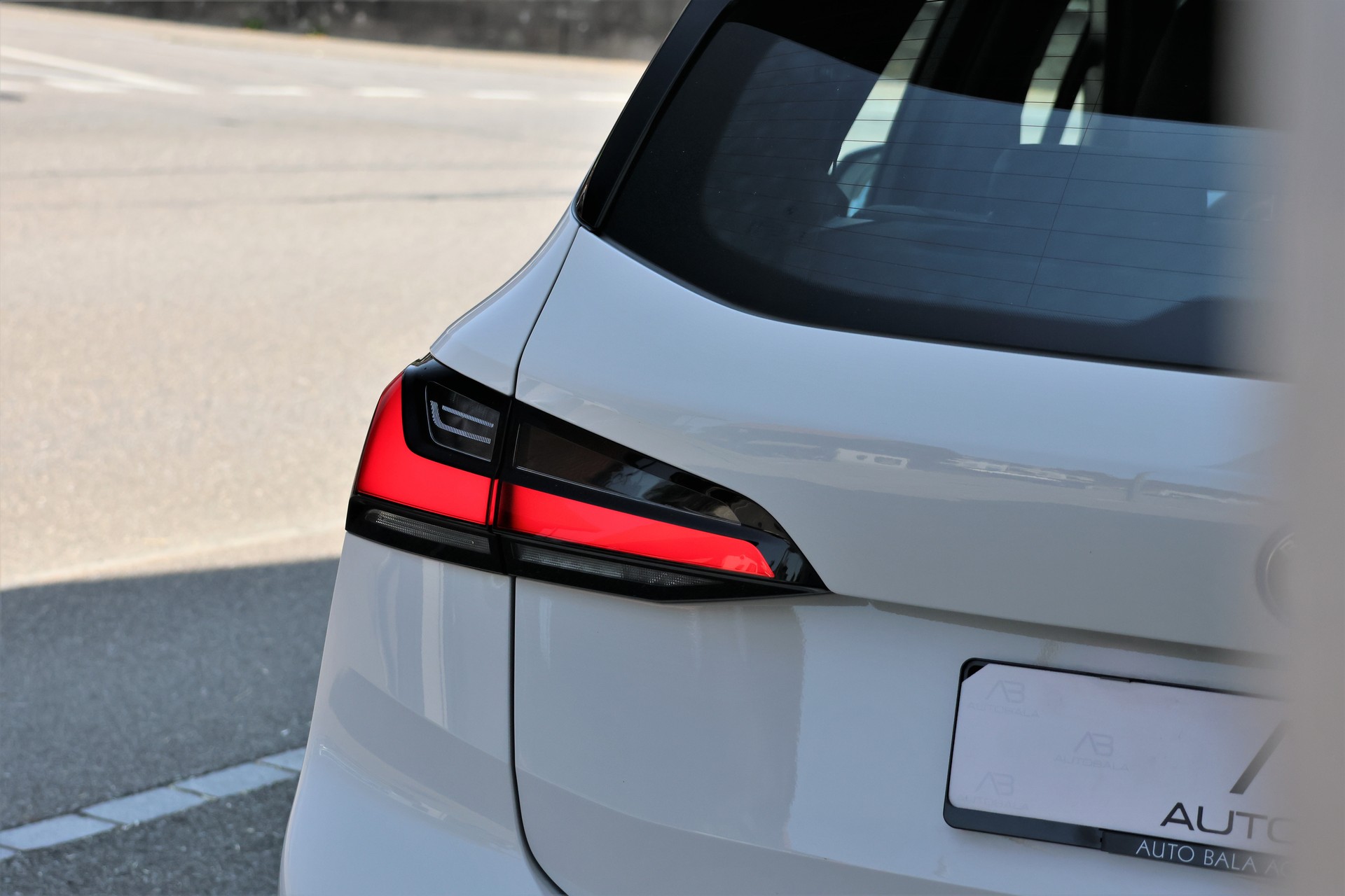 BMW 225e xDrive Active Tourer M Sport (CH)-image-5