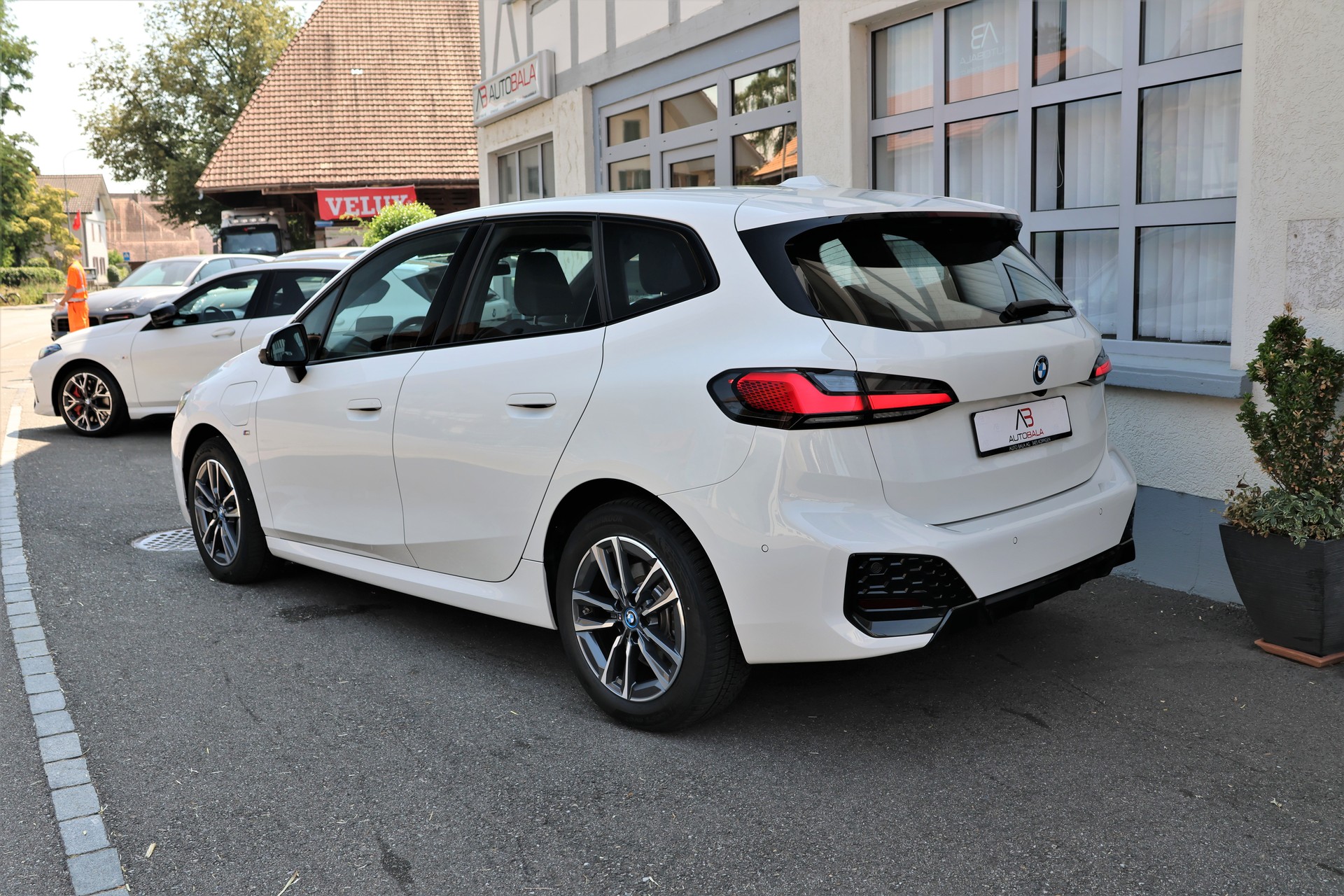 BMW 225e xDrive Active Tourer M Sport (CH)-image-6