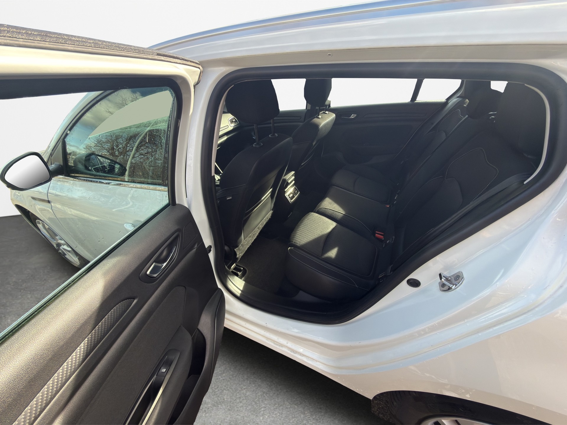 RENAULT Mégane Grandtour 1.5 dCi Business EDC-image-13