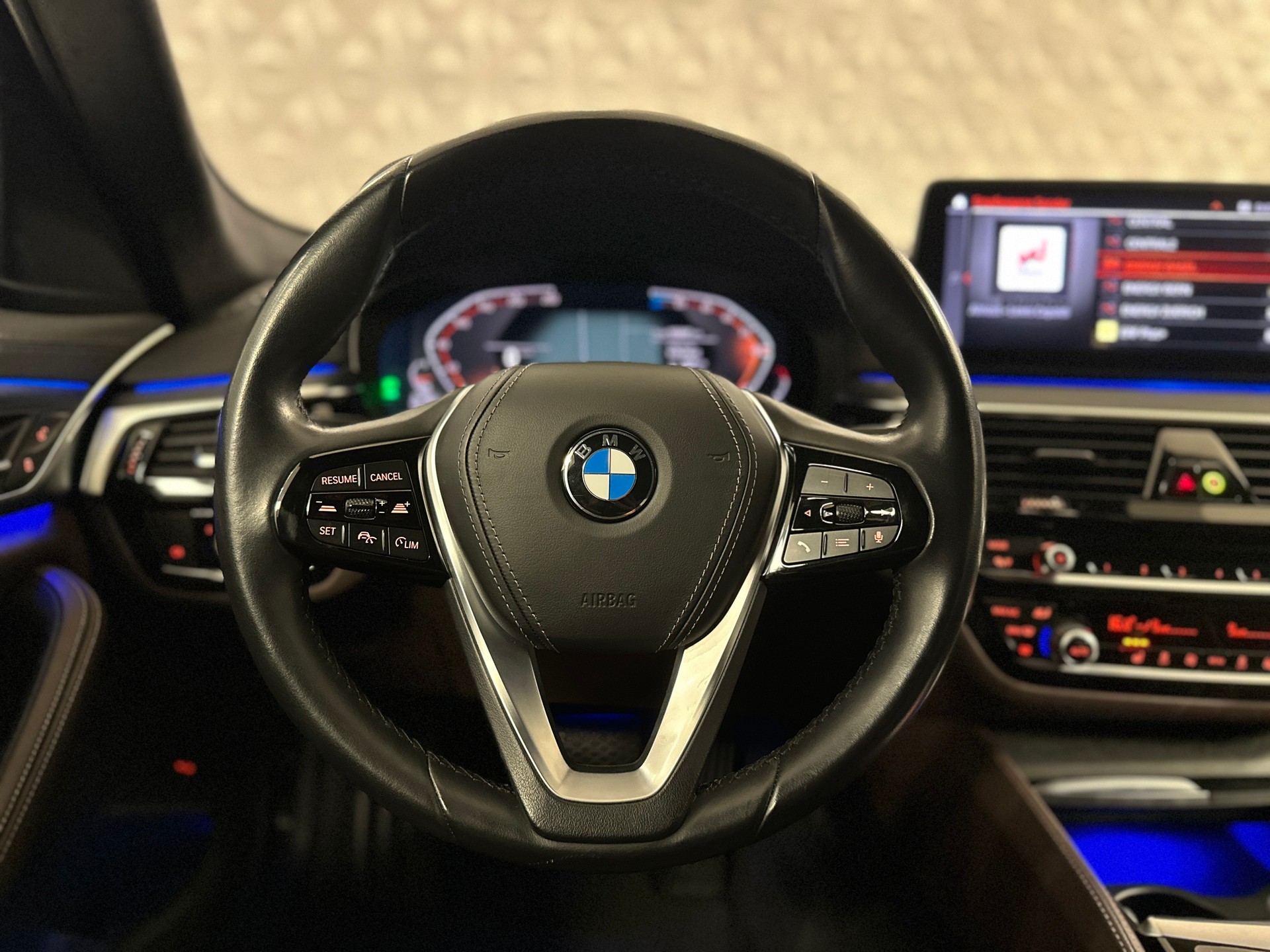 BMW 520d 48V Luxury Line Steptronic-image-26