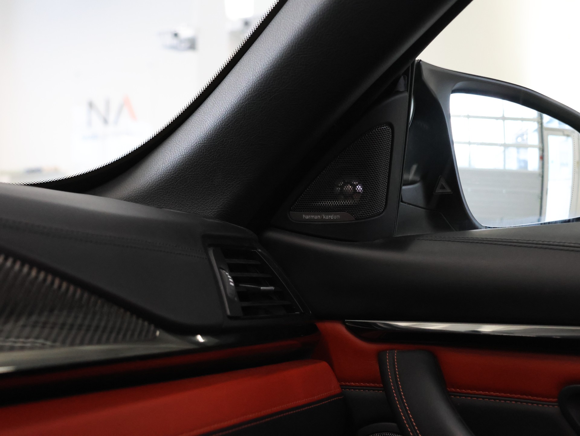 BMW M4 Cabriolet *Harmon Kardon* *360 Kamera* Sitzbelüftung*-image-19