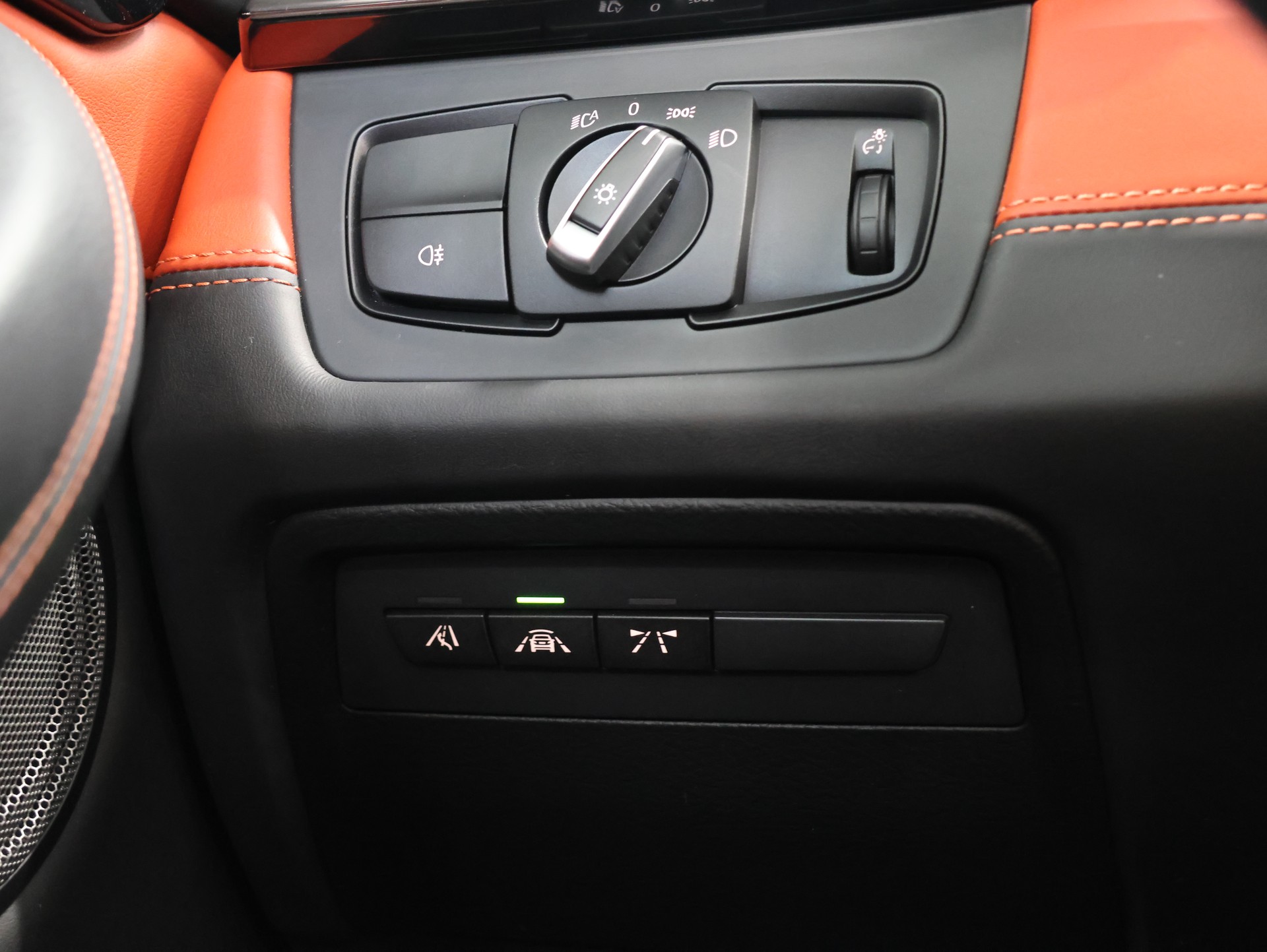 BMW M4 Cabriolet *Harmon Kardon* *360 Kamera* Sitzbelüftung*-image-23