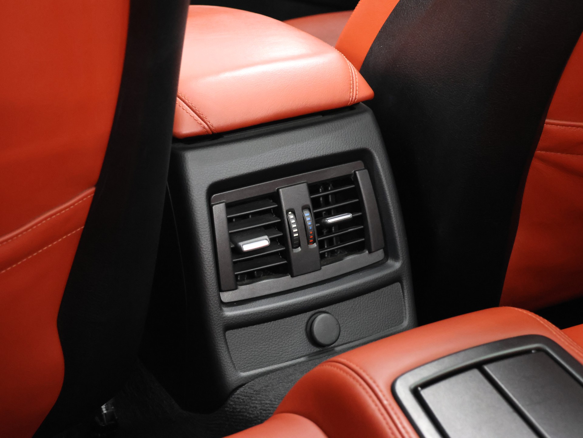BMW M4 Cabriolet *Harmon Kardon* *360 Kamera* Sitzbelüftung*-image-25