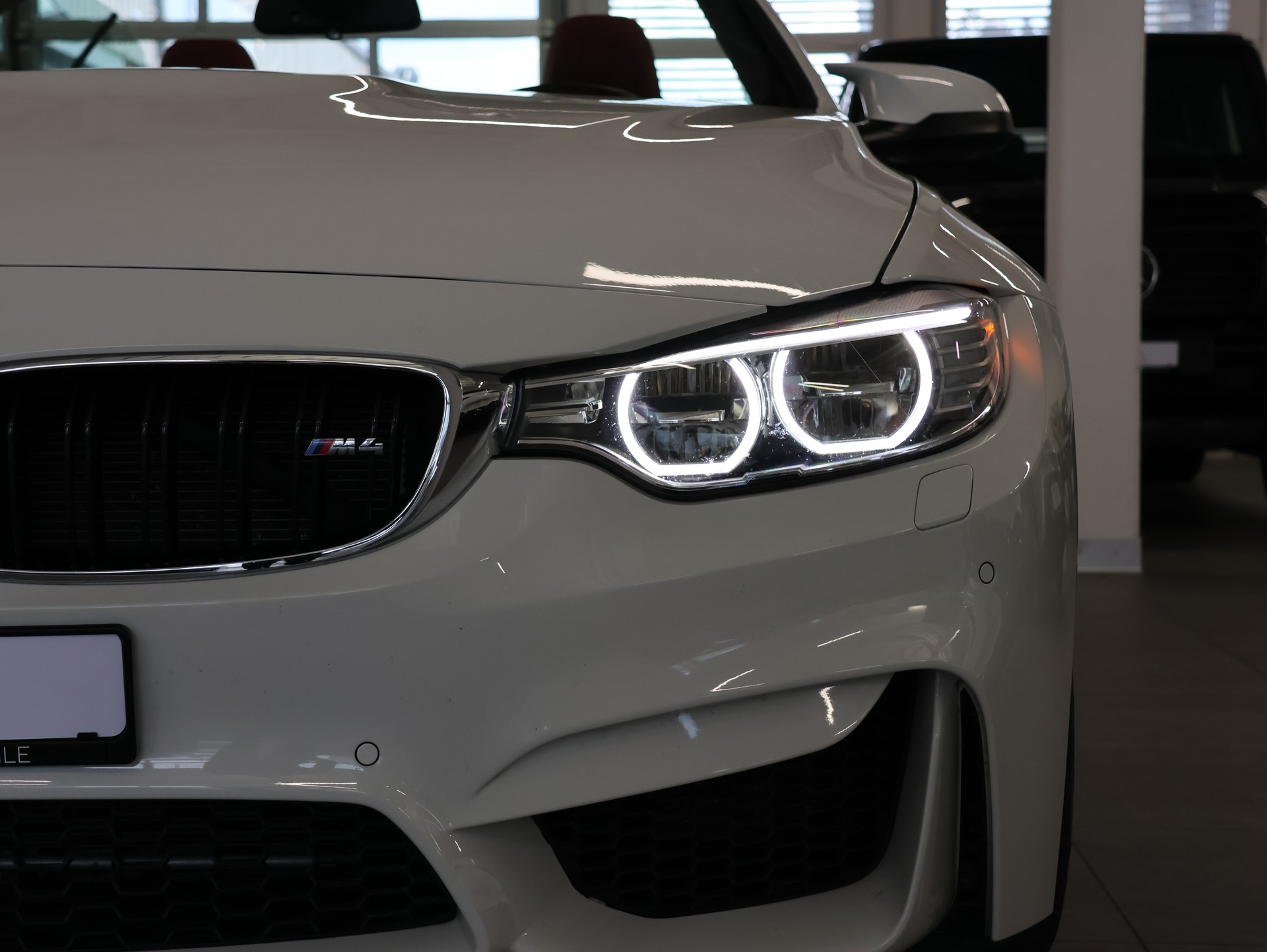 BMW M4 Cabriolet *Harmon Kardon* *360 Kamera* Sitzbelüftung*-image-8