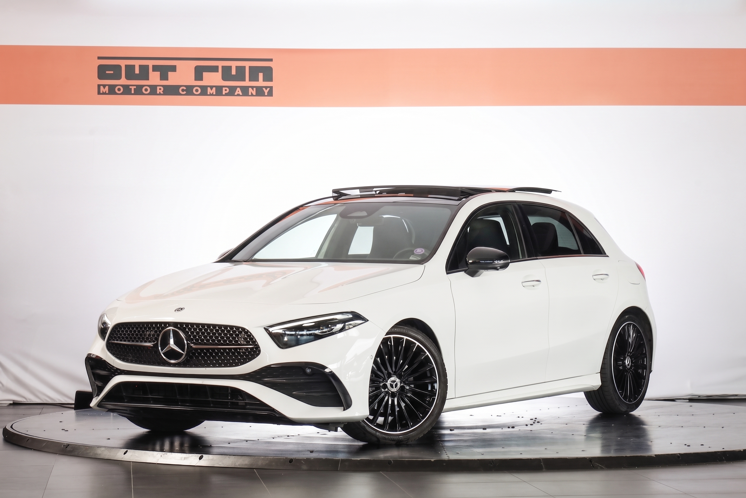 Mercedes-Benz A180