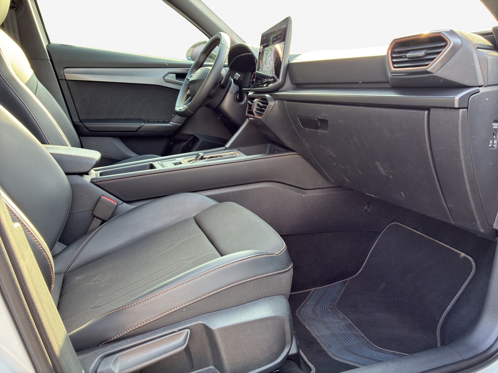 CUPRA Formentor 1.5 TSI DSG-image-14