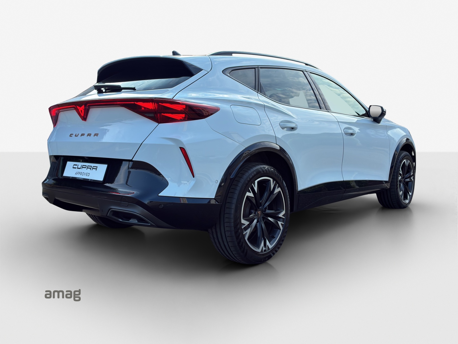 CUPRA Formentor 1.5 TSI DSG-image-4