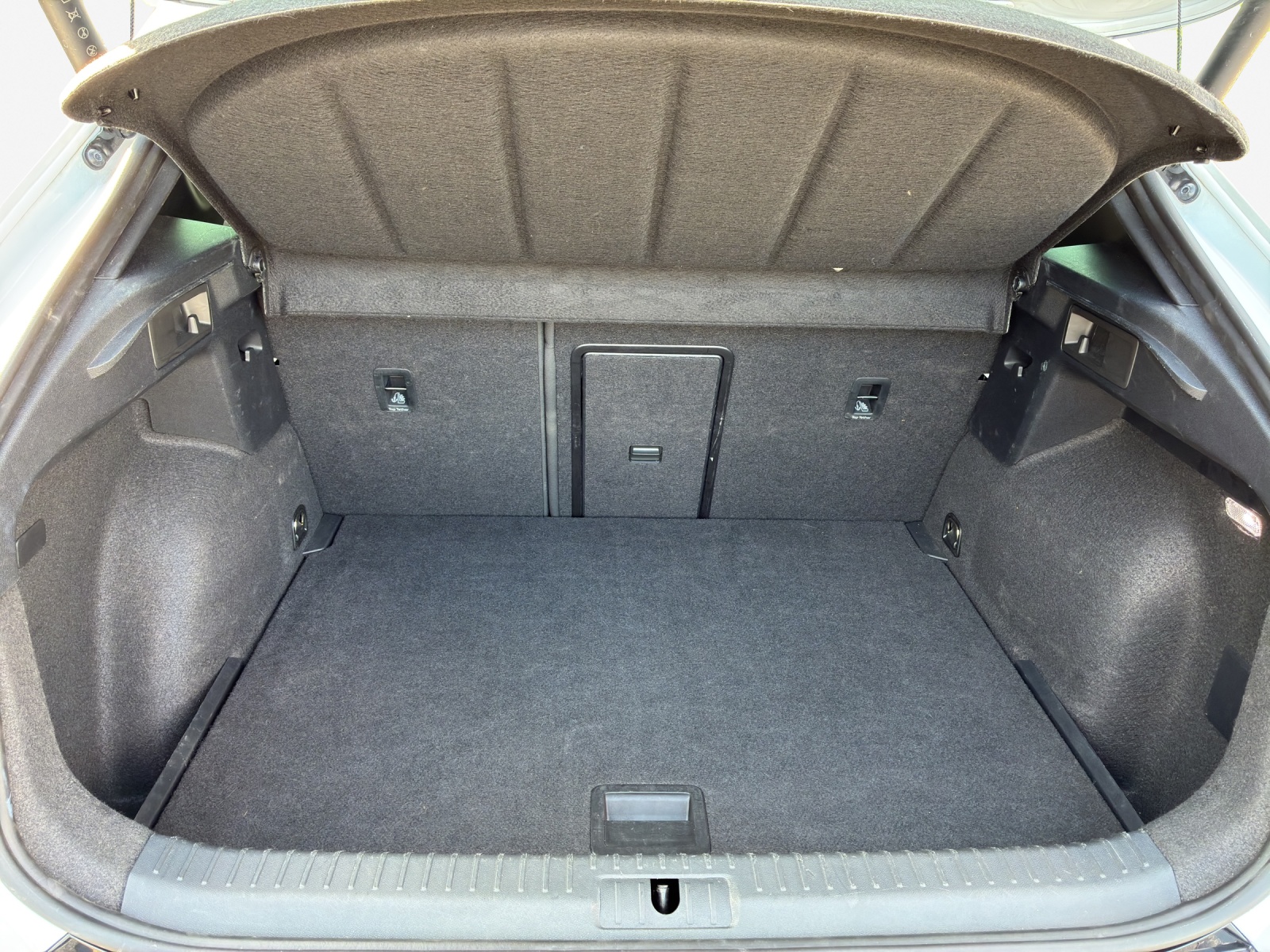 CUPRA Formentor 1.5 TSI DSG-image-12
