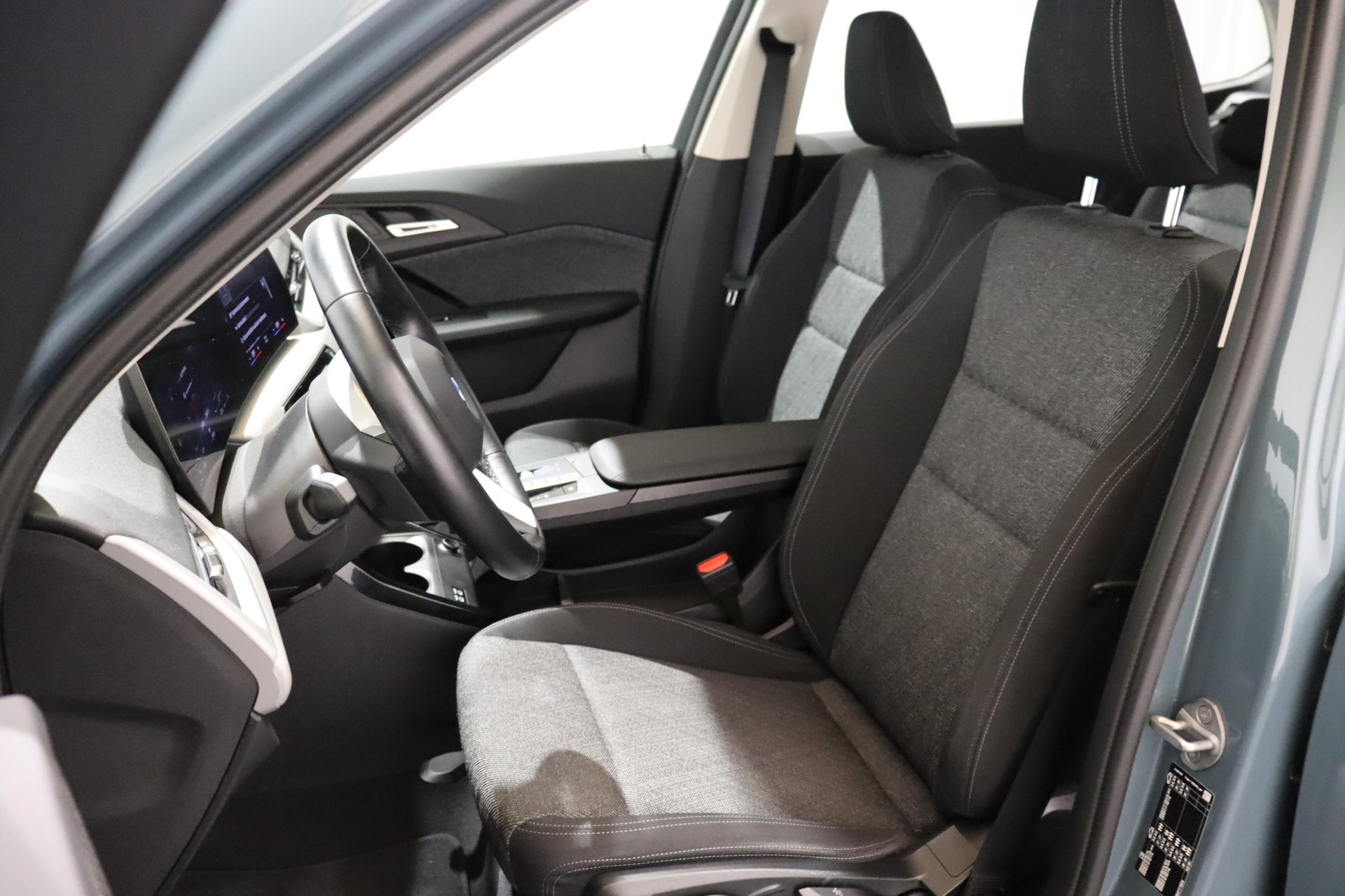 BMW X1 18i sDrive-image-7