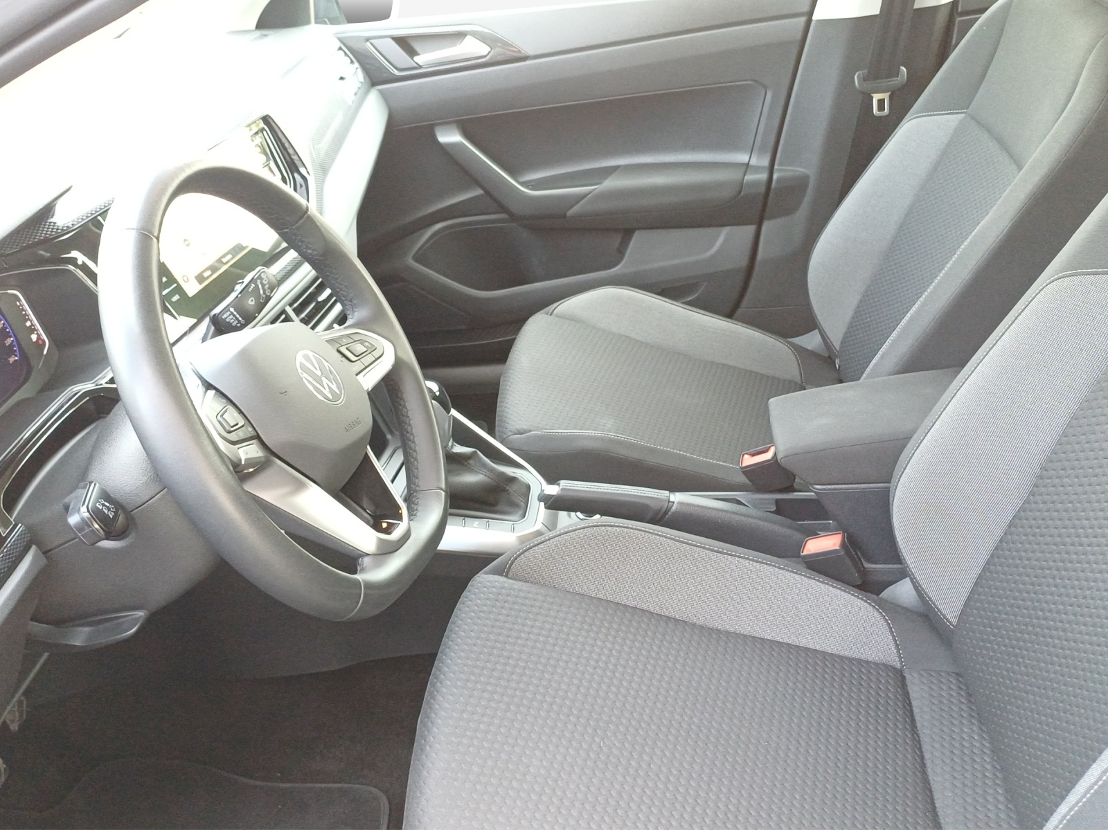 VW Polo 1.0 TSI Life DSG-image-7