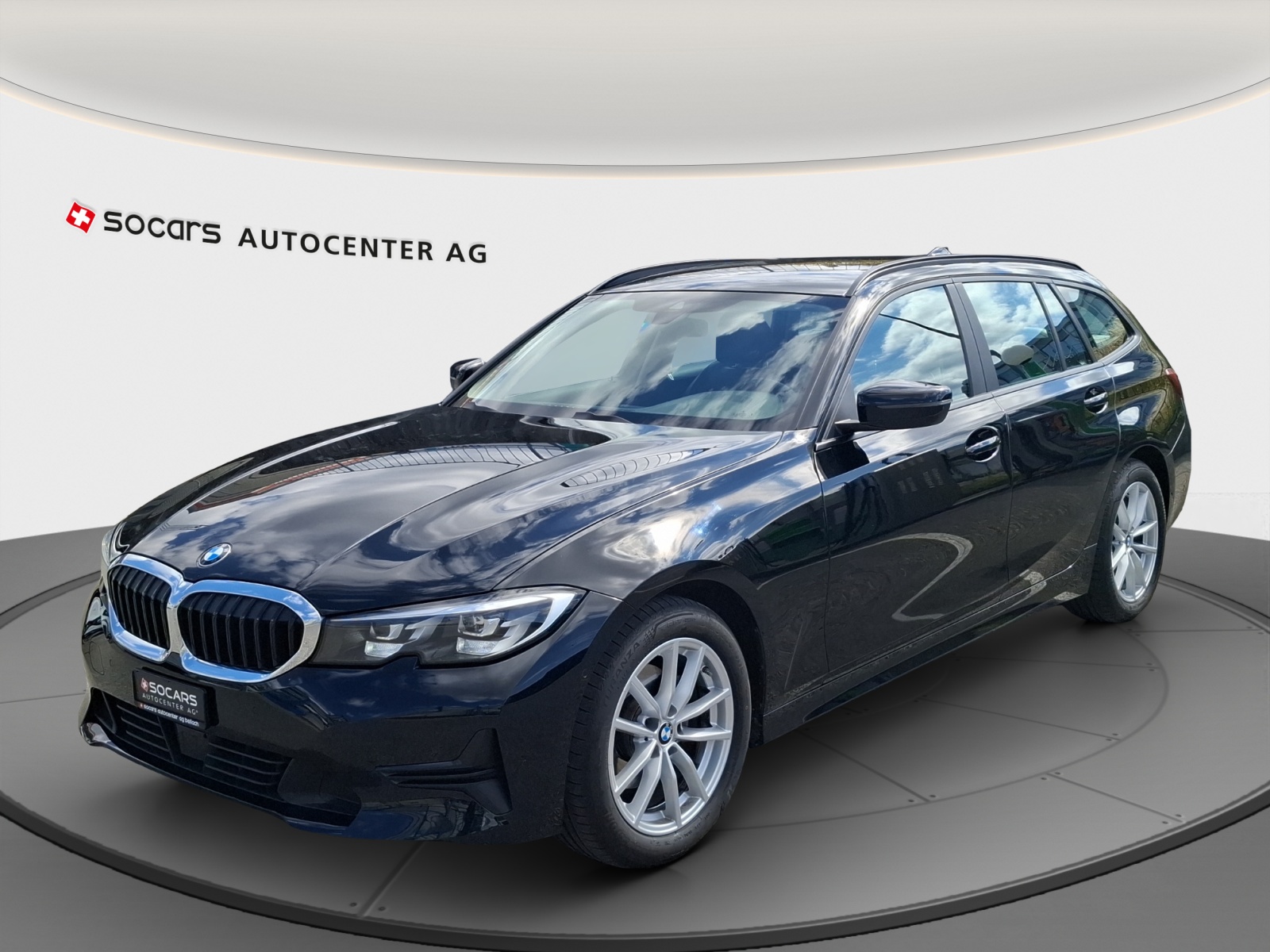 BMW 320d xDrive 48V Touring Steptronic // 1.Hand-image-0