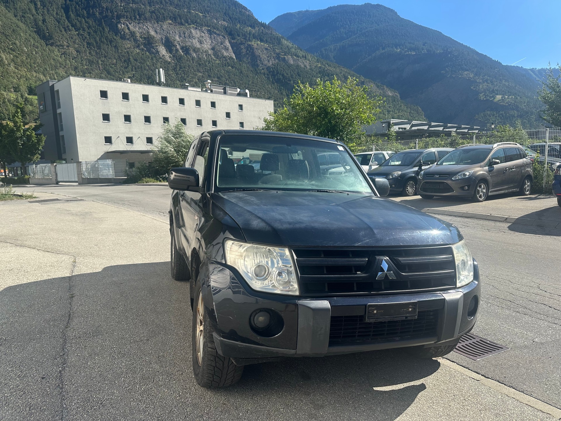 MITSUBISHI Pajero 3.2 DI-D Invite-image-3