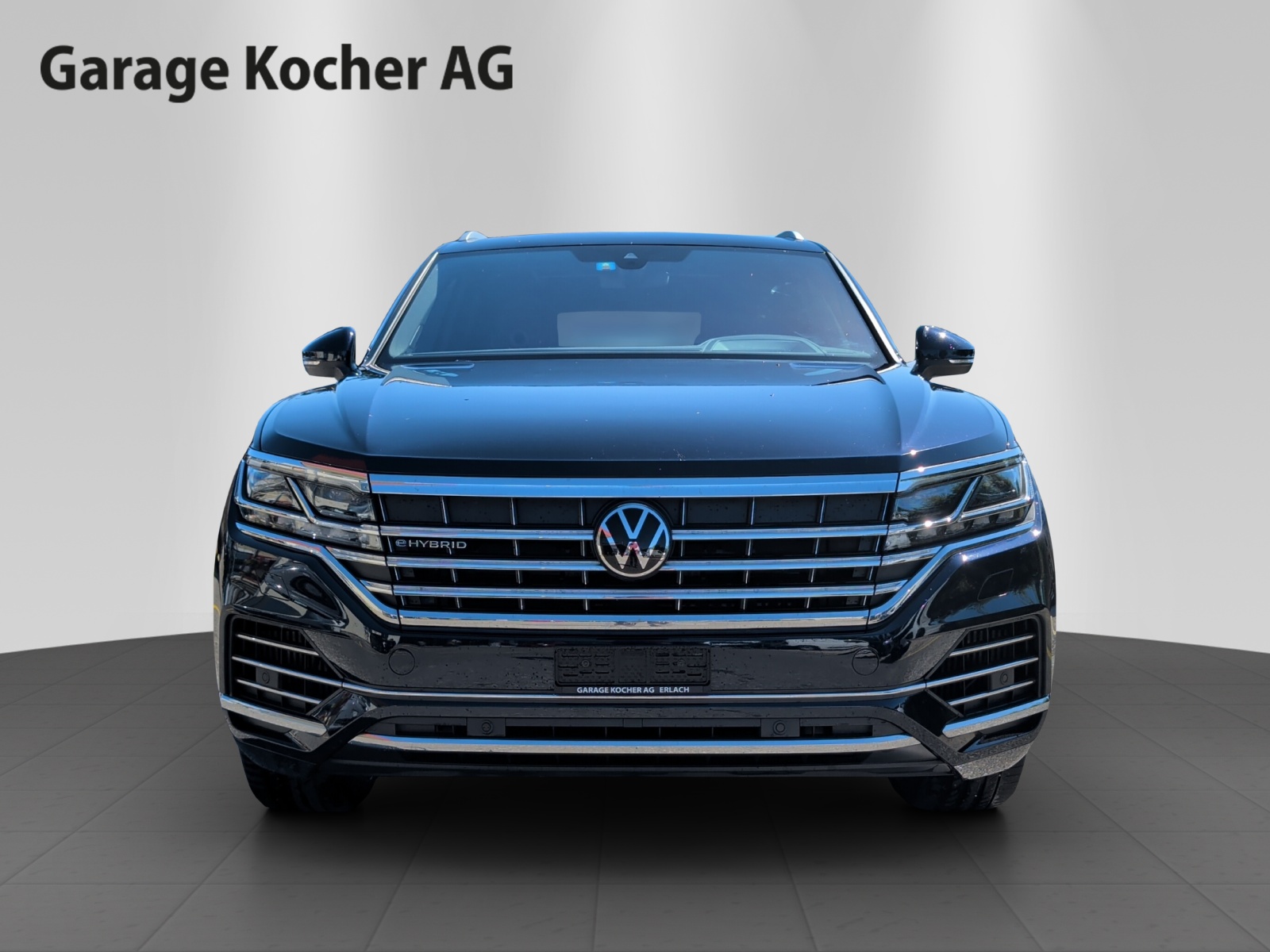 VW Touareg 3.0 TSI eHybrid Elegance Tiptronic-showroom-element-1