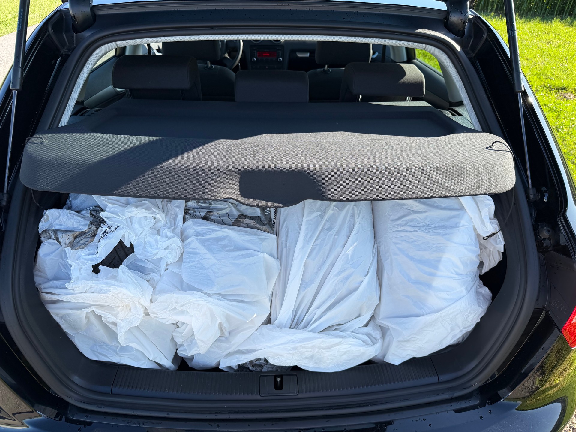 AUDI A3 Sportback 1.4 TFSI Ambition-image-11