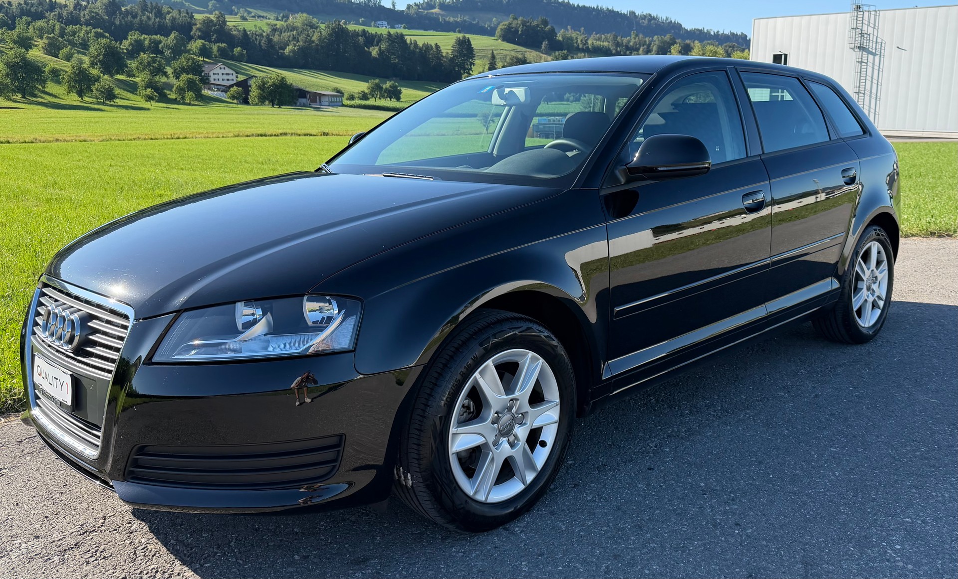 AUDI A3 Sportback 1.4 TFSI Ambition-image-1